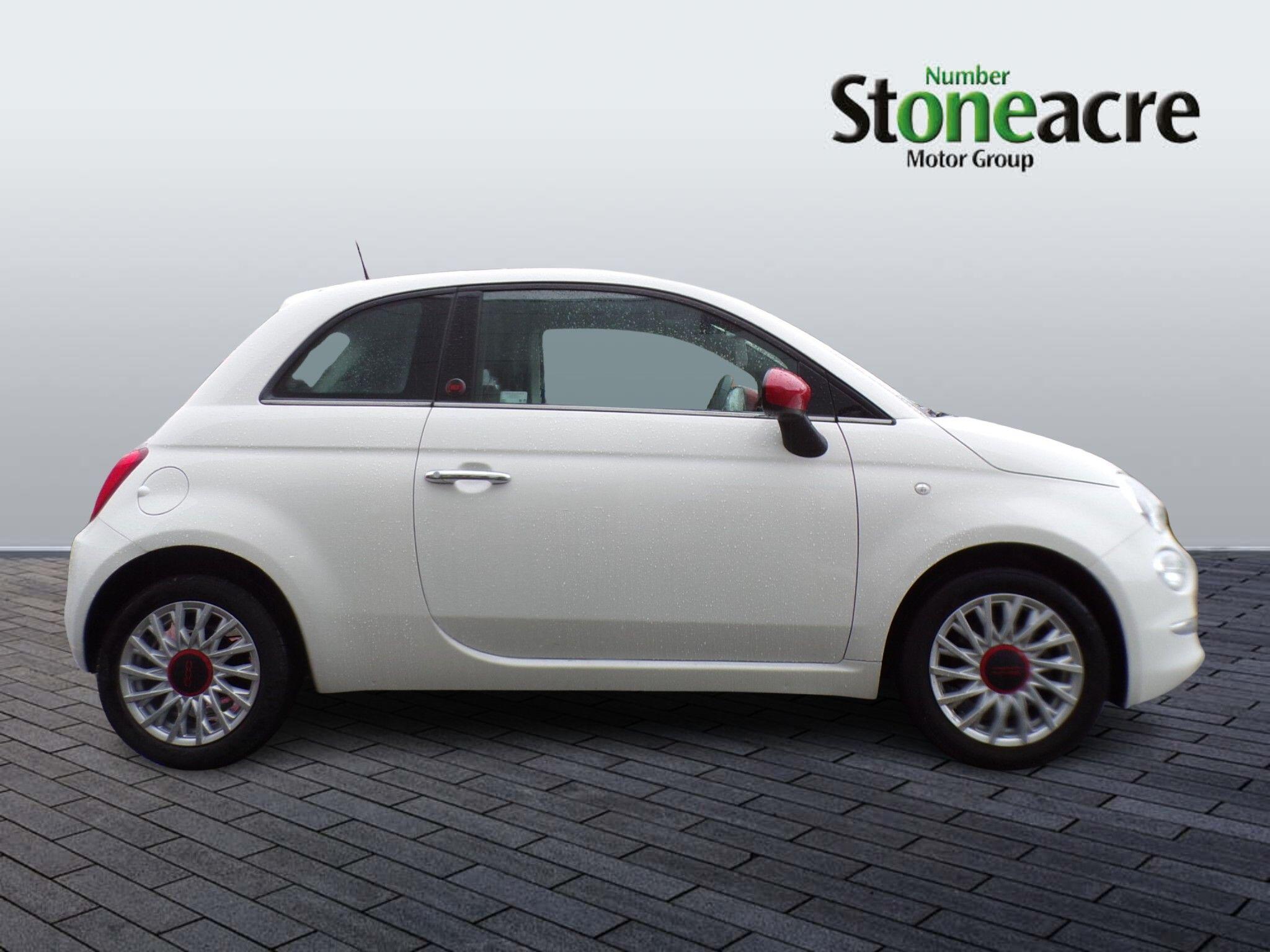 Fiat 500 1.0 Mild Hybrid Red 3dr FV22URG Image 2