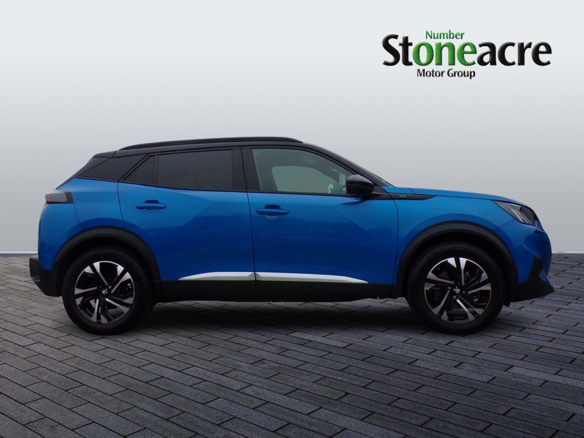 Peugeot E-2008 50kWh GT Auto 5dr (7kW Charger) KW72VVH Image 2