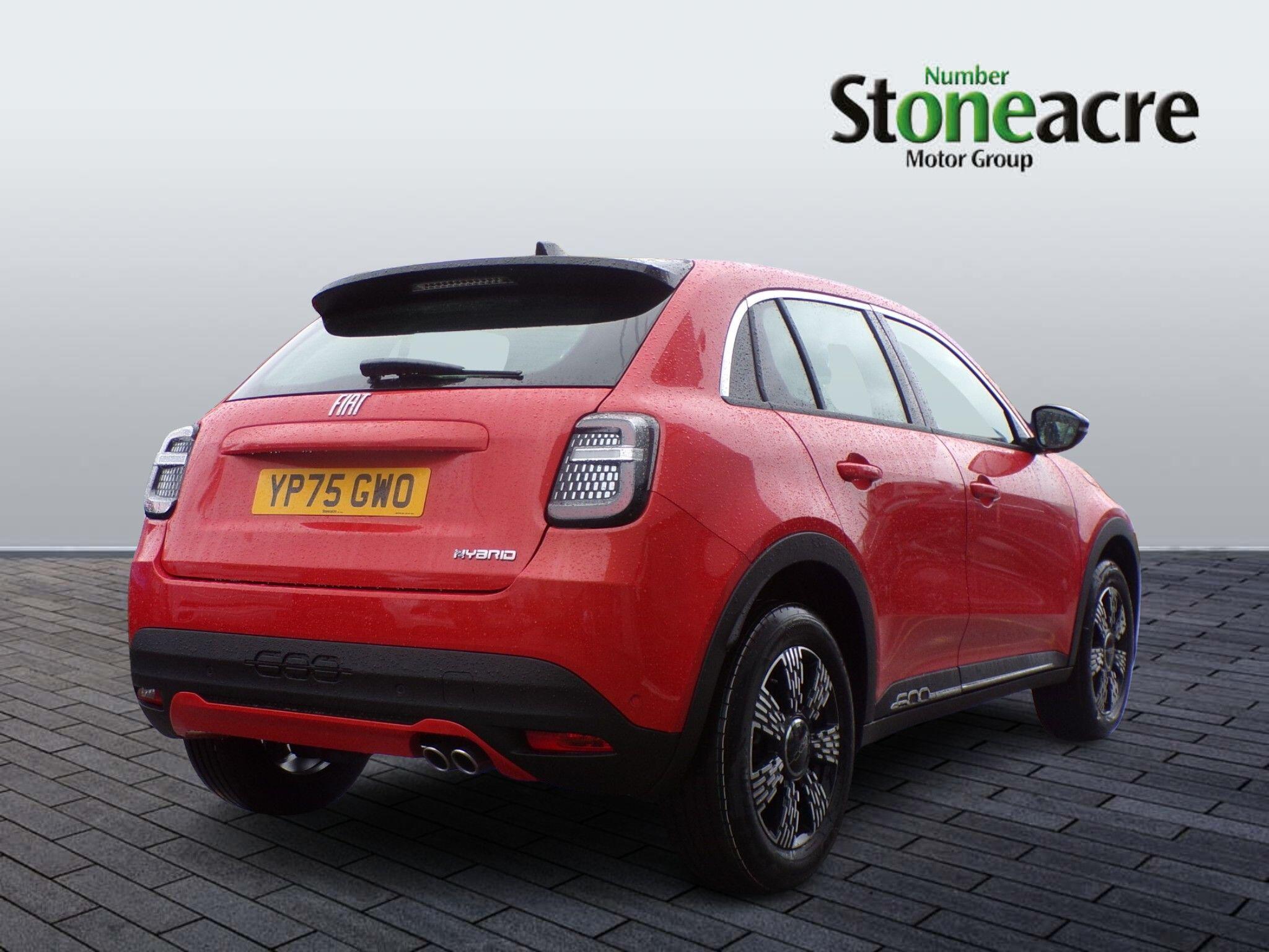 Fiat 600 1.2 MHEV 136 e-DCT Euro 6 (s/s) 5dr YP75GWO Image 3