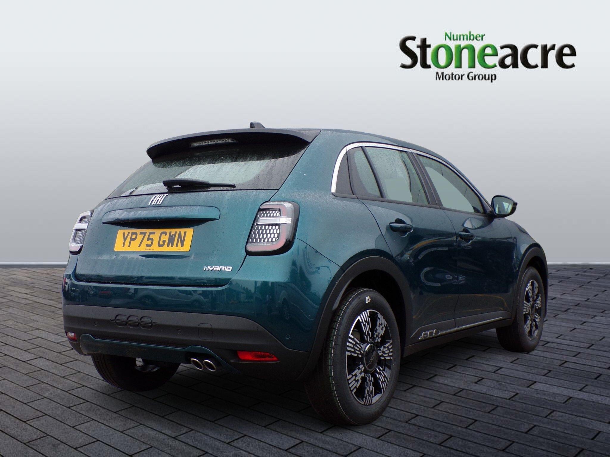 Fiat 600 1.2 MHEV e-DCT Euro 6 (s/s) 5dr YP75GWN Image 3