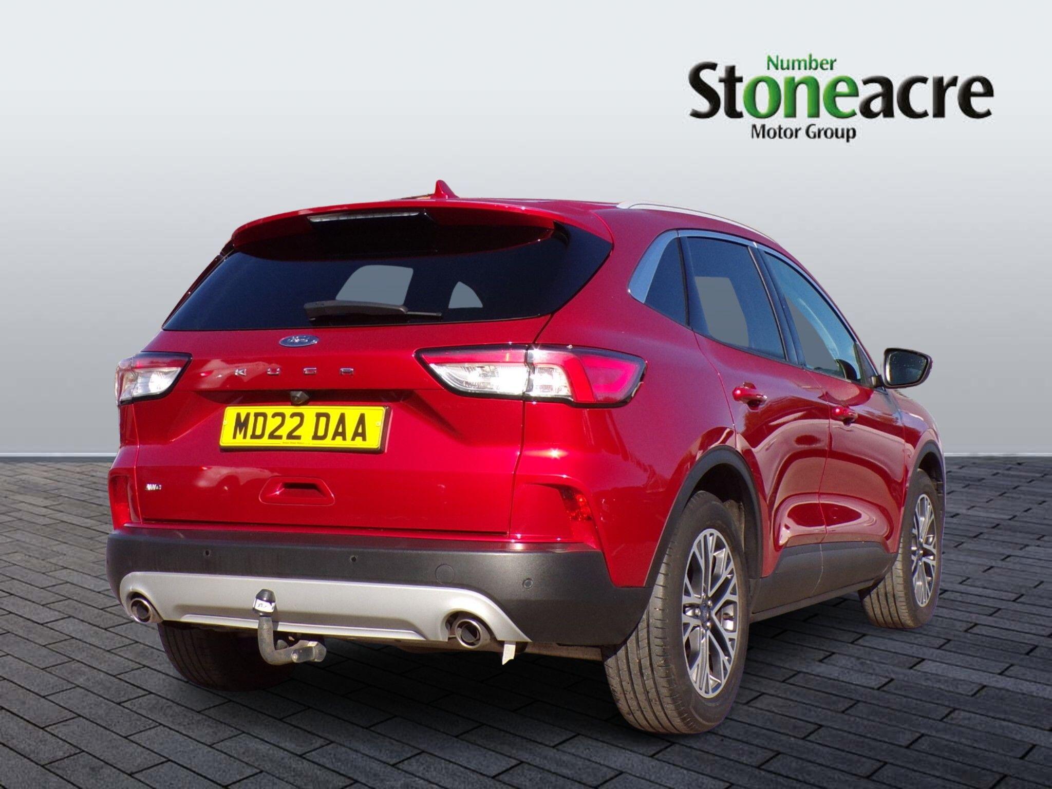 Ford Kuga 2.0 EcoBlue Titanium Auto AWD Euro 6 (s/s) 5dr MD22DAA Image 3