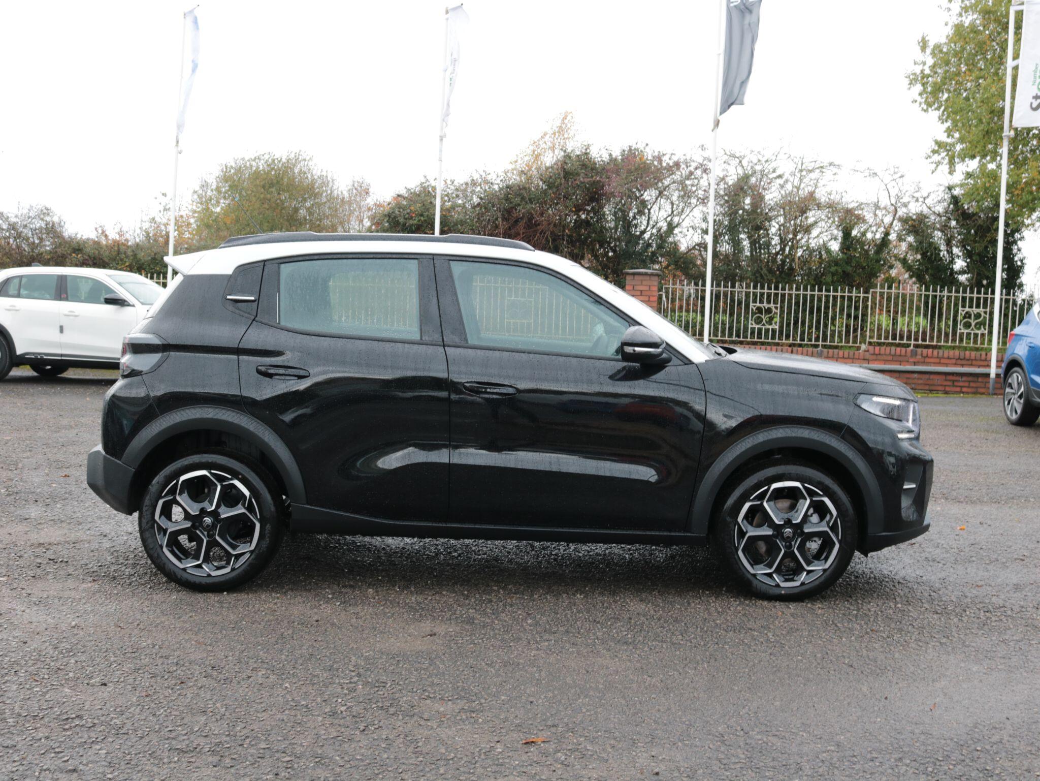 Citroen C3 Aircross 1.2 Hybrid MAX e-DSC Euro 6 (s/s) 5dr null Image 2