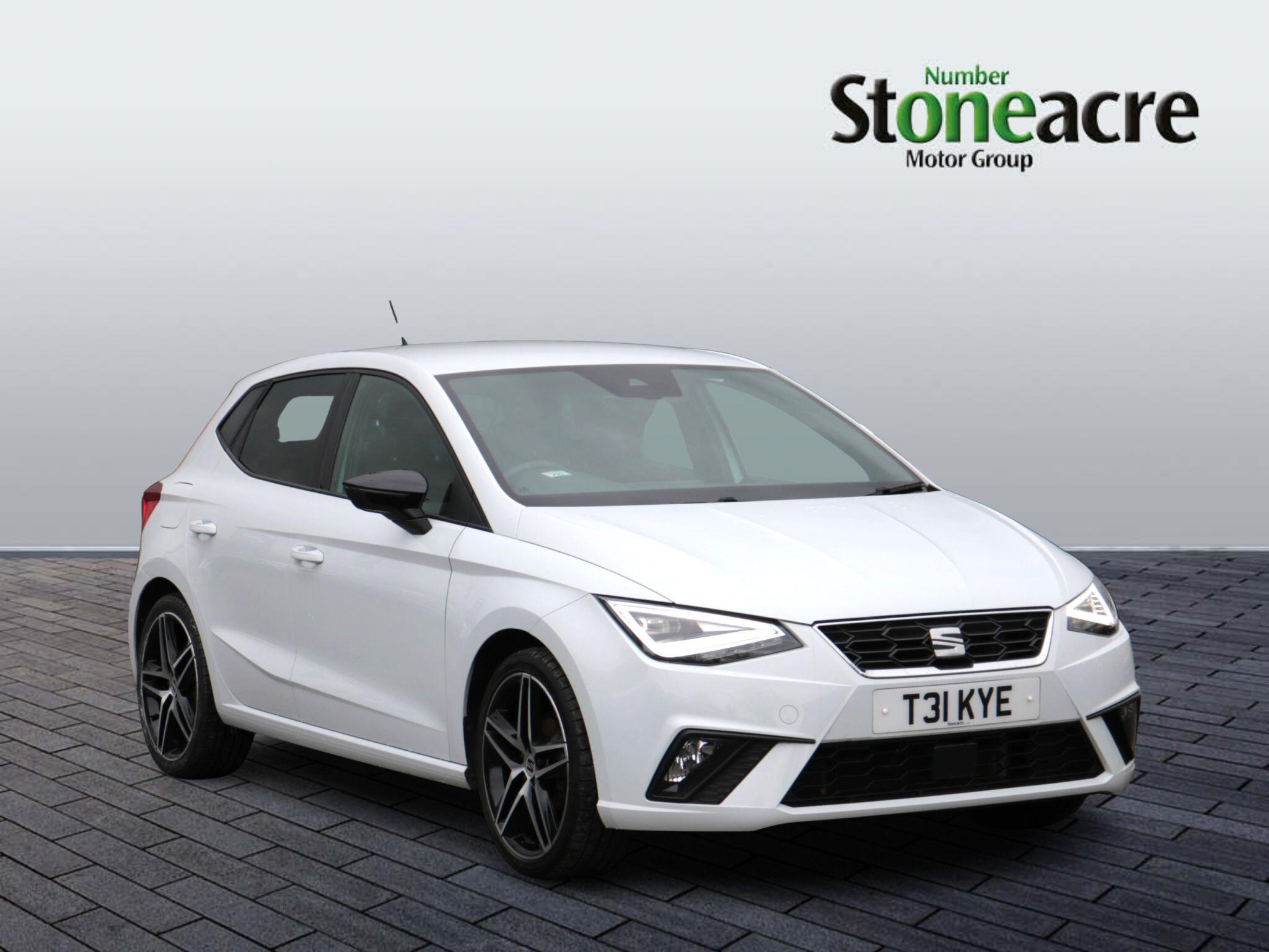 SEAT Ibiza 1.0 TSI FR Edition Euro 6 (s/s) 5dr DG72HLX Image 1