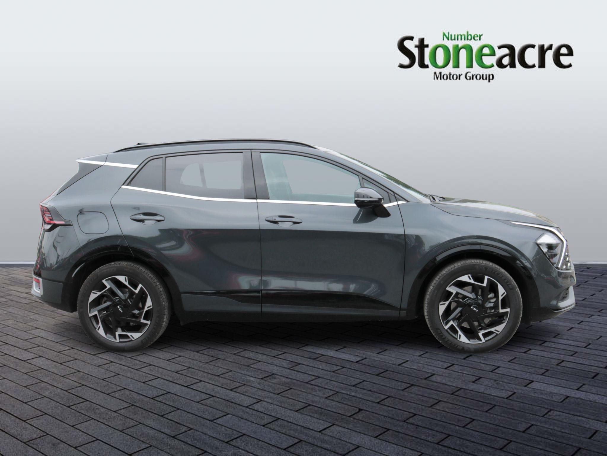 Kia Sportage Plug-In Hybrid 1.6T GDi PHEV GT-Line 5dr Auto AWD DA24FNC Image 2
