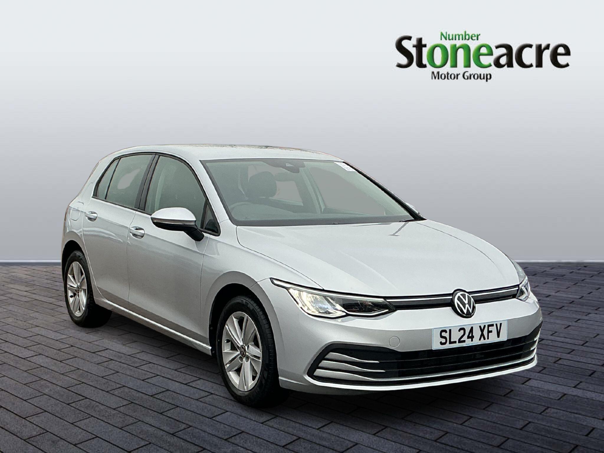 Volkswagen Golf 1.0 TSI Life Euro 6 (s/s) 5dr SL24XFV Image 1