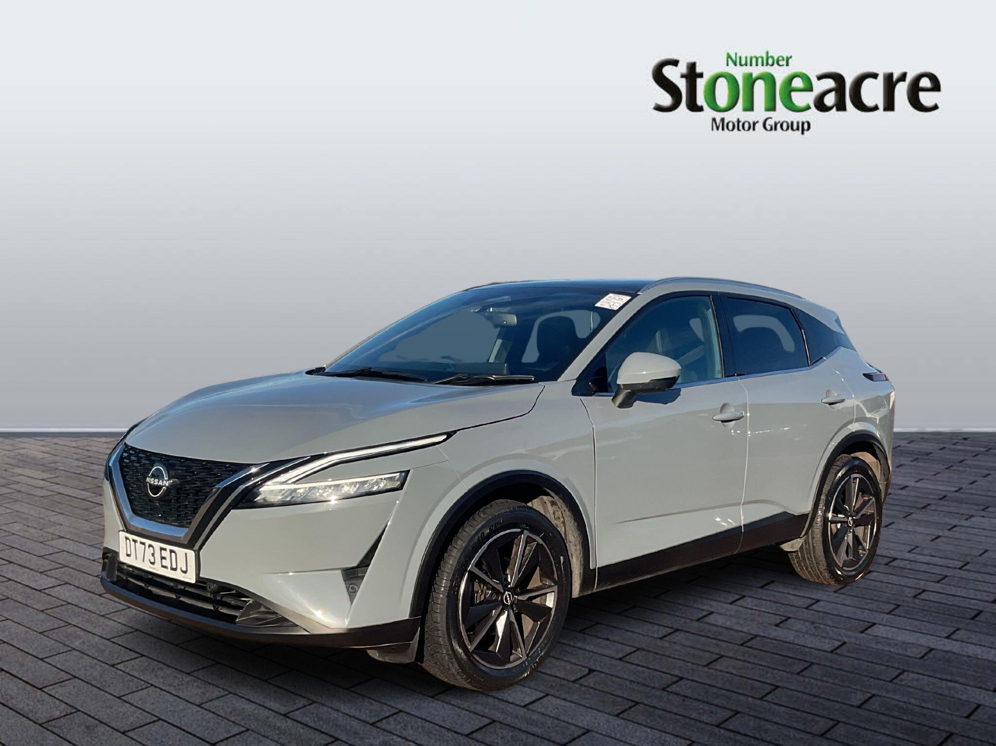 Nissan Qashqai 1.3 DiG-T MH Tekna 5dr DT73EDJ Image 3