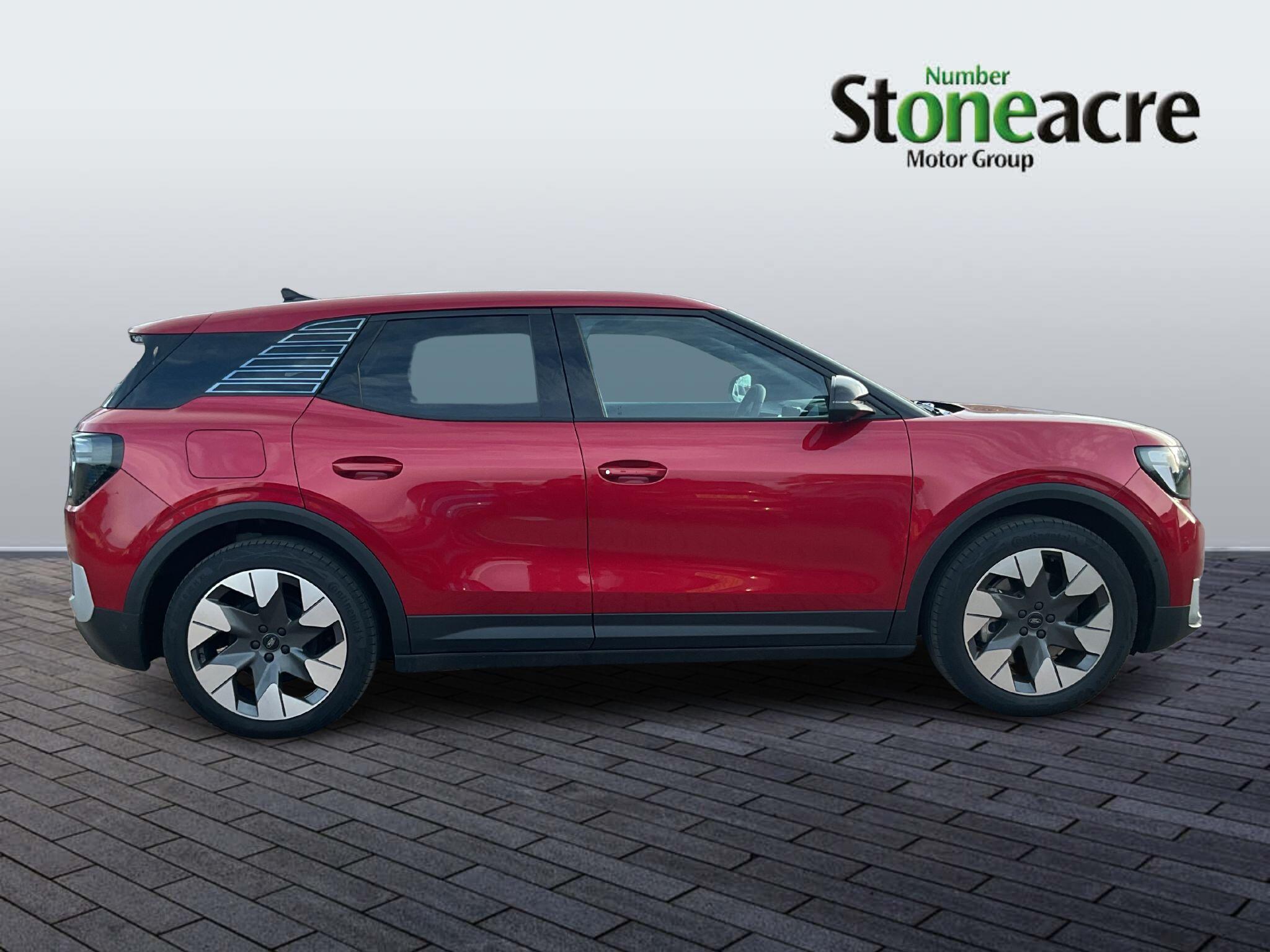 Ford Explorer Extended Range 77kWh Premium Auto 5dr YJ25CEH Image 2