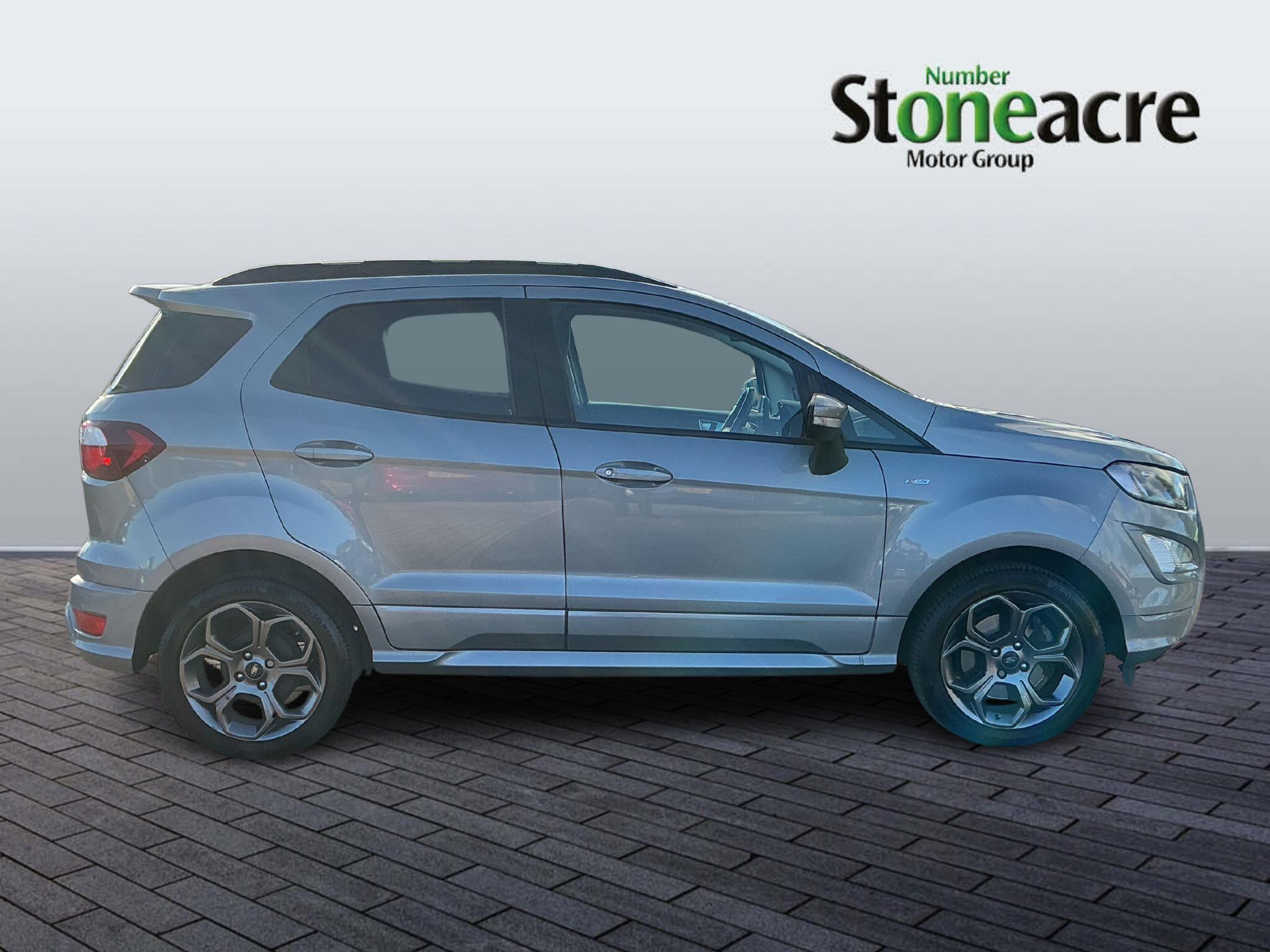 Ford EcoSport Image 2