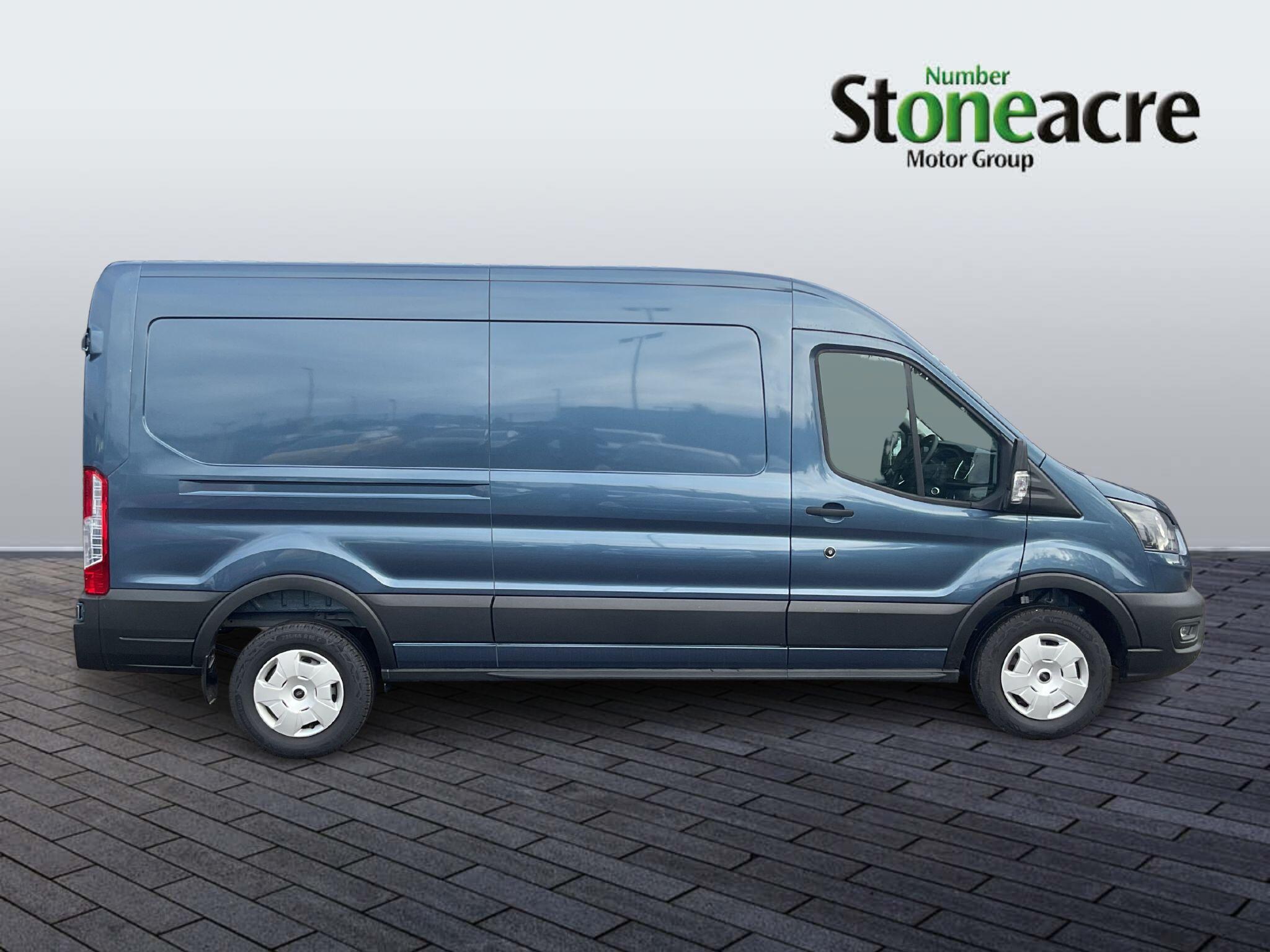 Ford Transit Image 2
