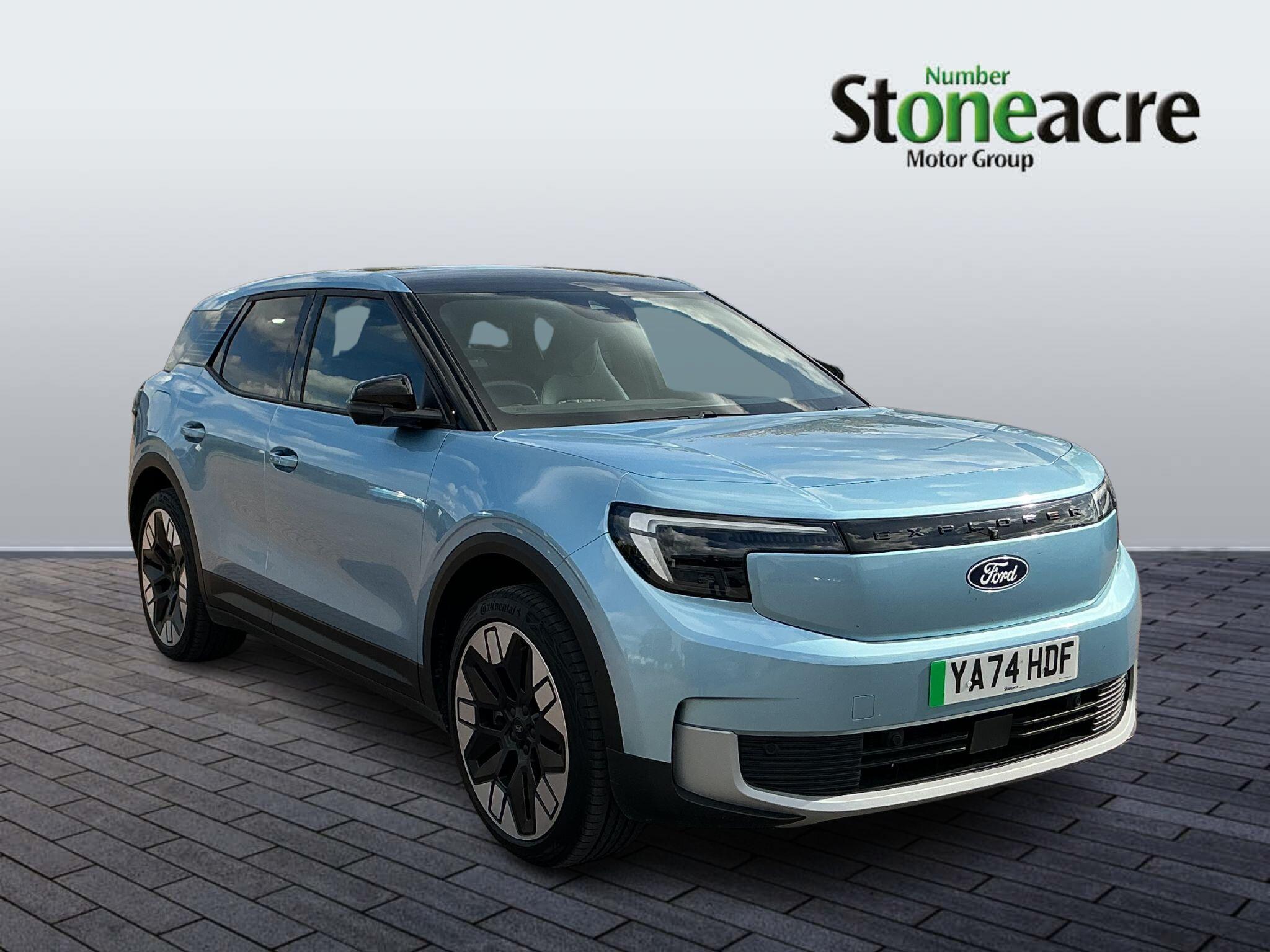 Ford Explorer Extended Range 79kWh Premium Auto AWD 5dr YA74HDF Image 1