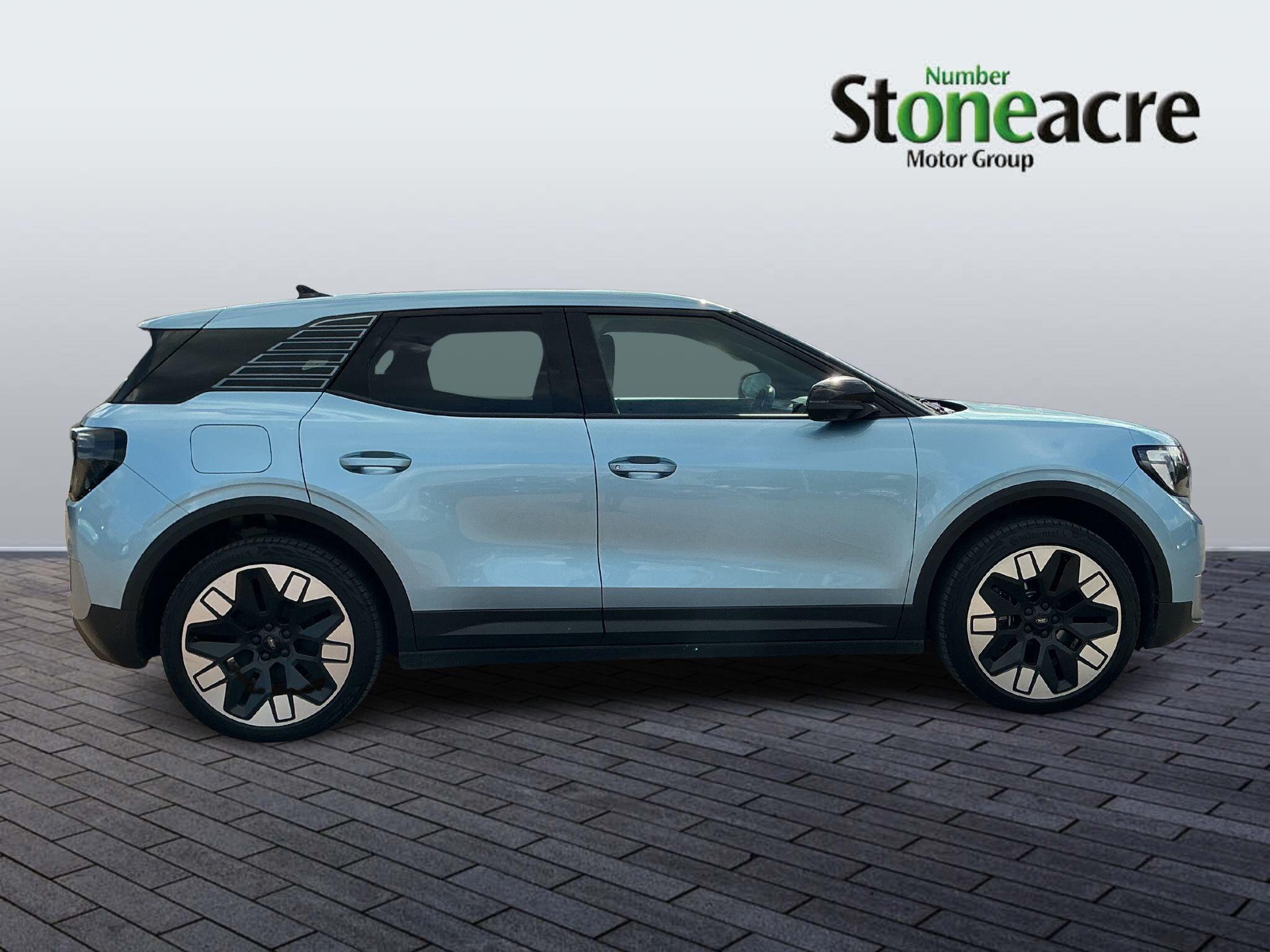 Ford Explorer Extended Range 79kWh Premium Auto AWD 5dr YA74HDF Image 2