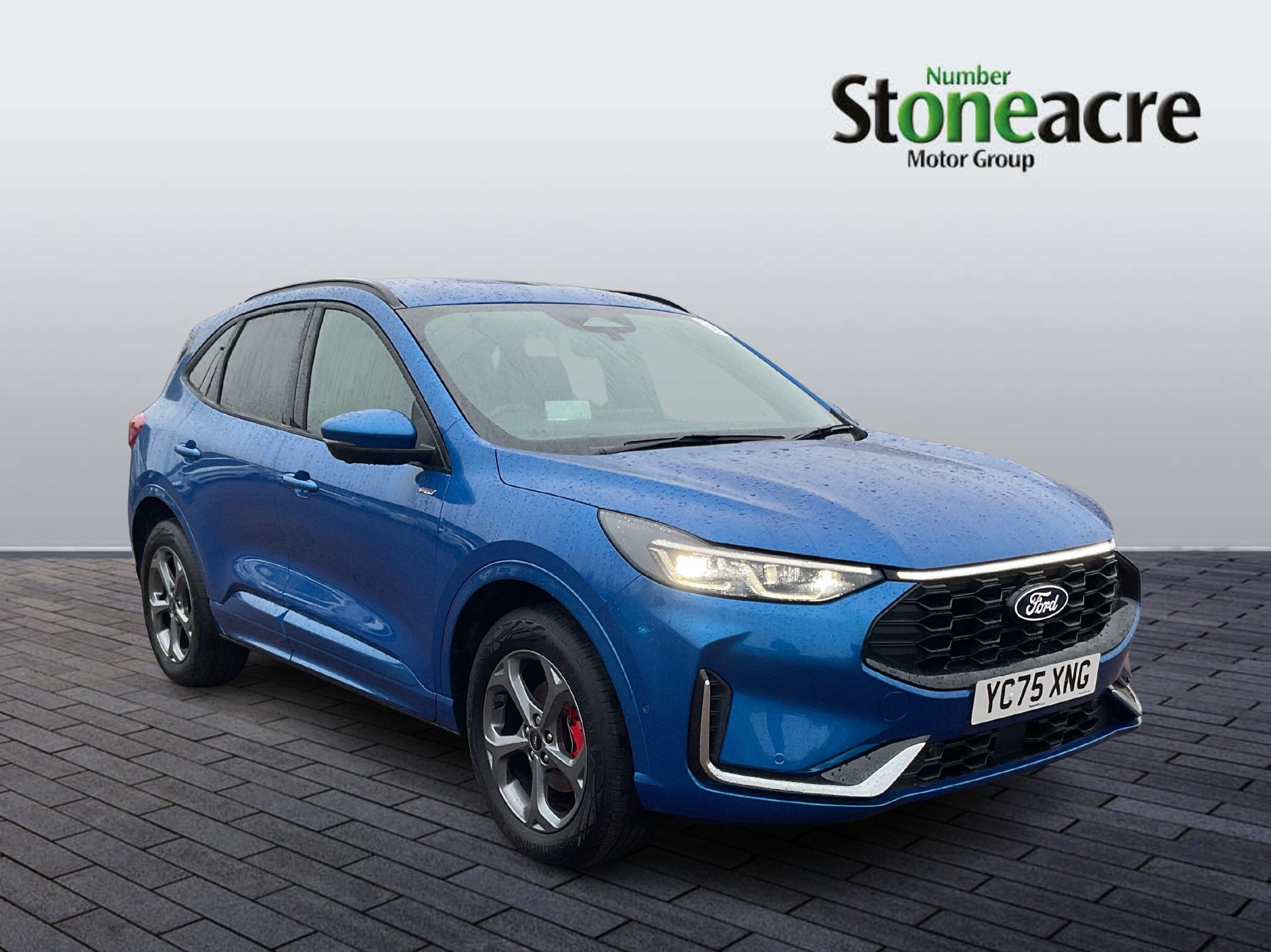 Ford Kuga 2.5 EcoBoost Duratec 14.4kWh ST-Line CVT Euro 6 (s/s) 5dr YC75XNG Image 1