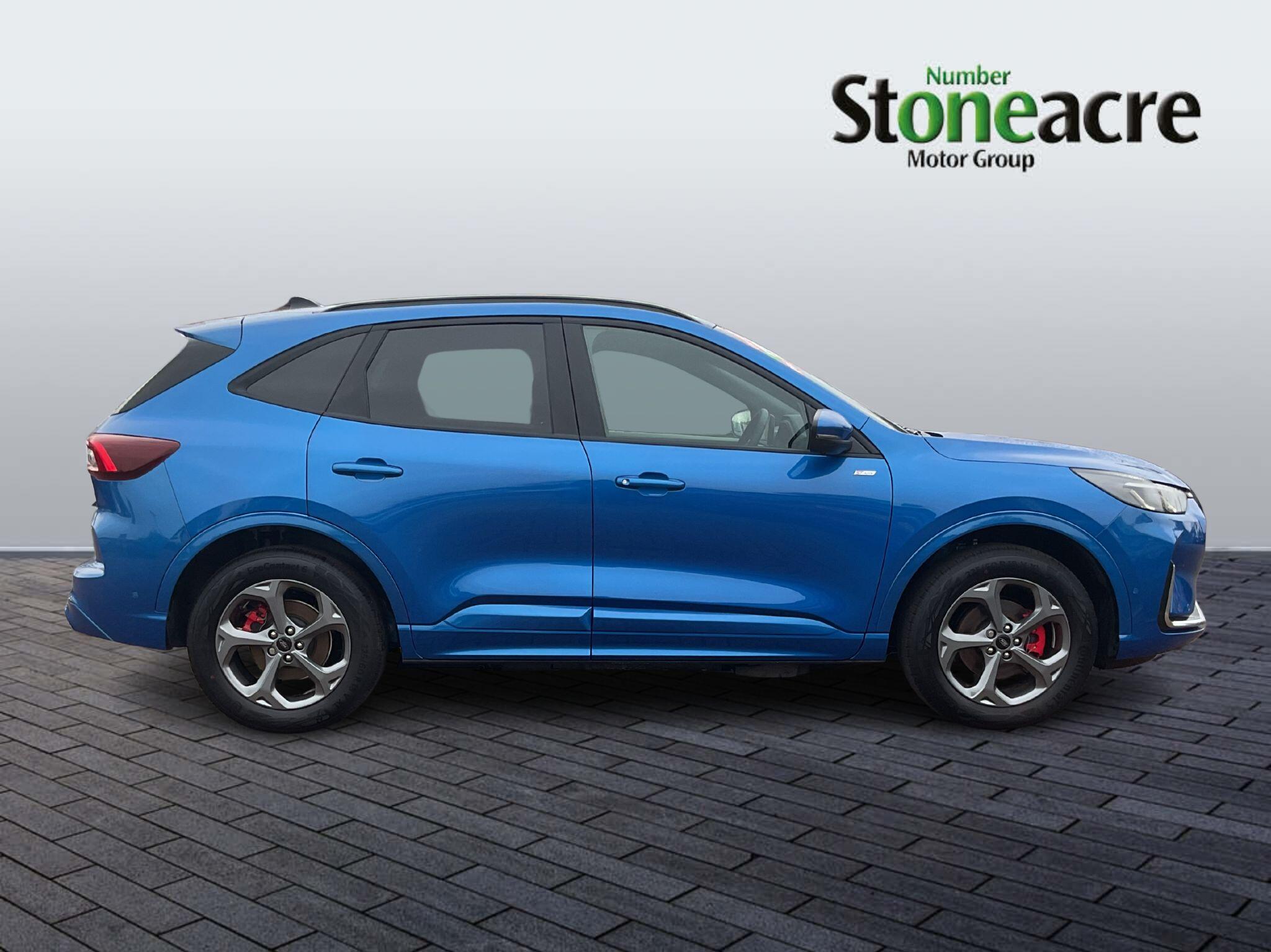 Ford Kuga 2.5 EcoBoost Duratec 14.4kWh ST-Line CVT Euro 6 (s/s) 5dr YC75XNG Image 2