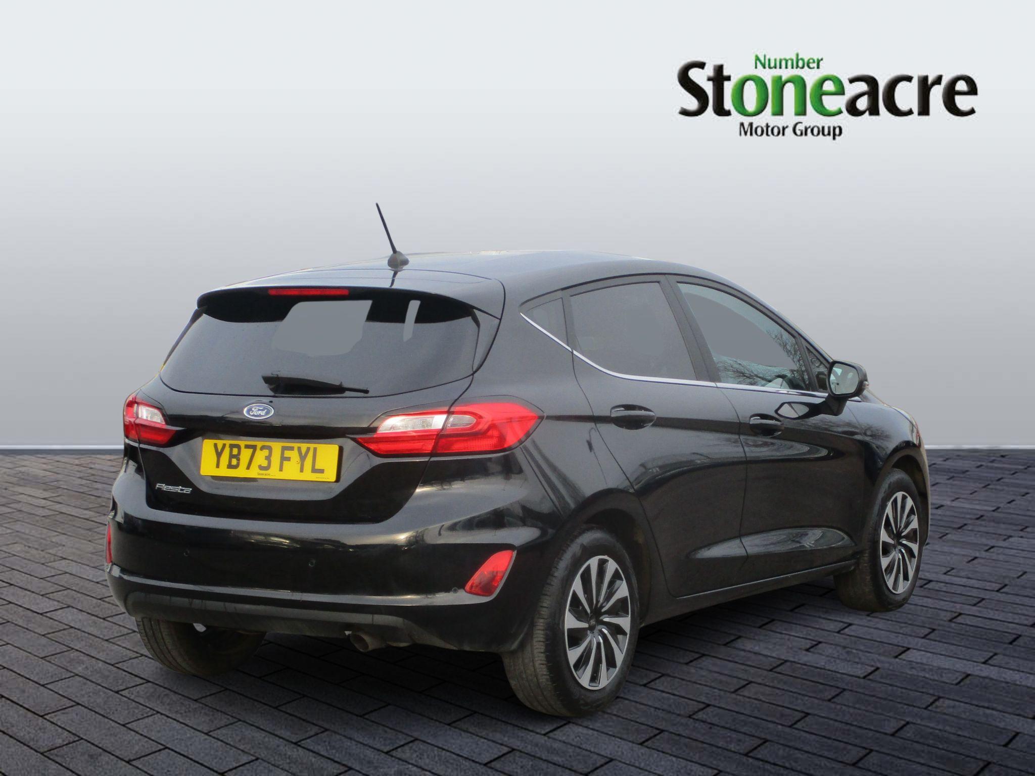 Ford Fiesta 1.0T EcoBoost Titanium Euro 6 (s/s) 5dr YB73FYL Image 3