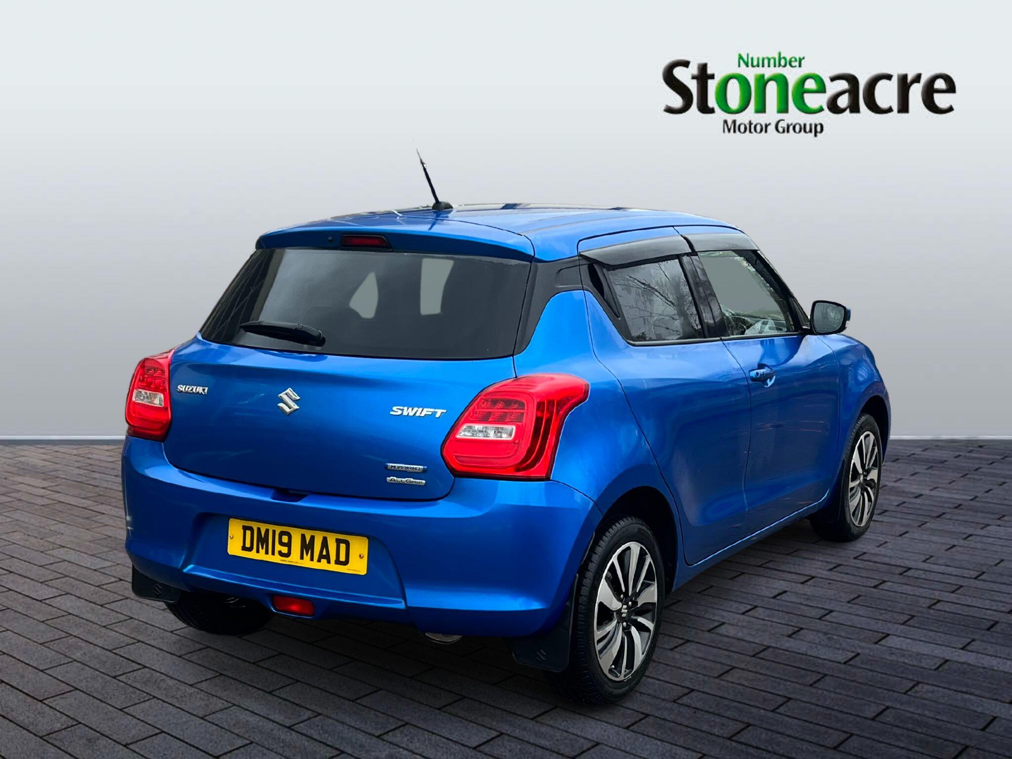 Suzuki Swift 1.2 Dualjet MHEV SZ5 Hatchback 5dr Petrol Hybrid Manual ALLGRIP Euro 6 (s/s) (90 ps) DO19EAM Image 3