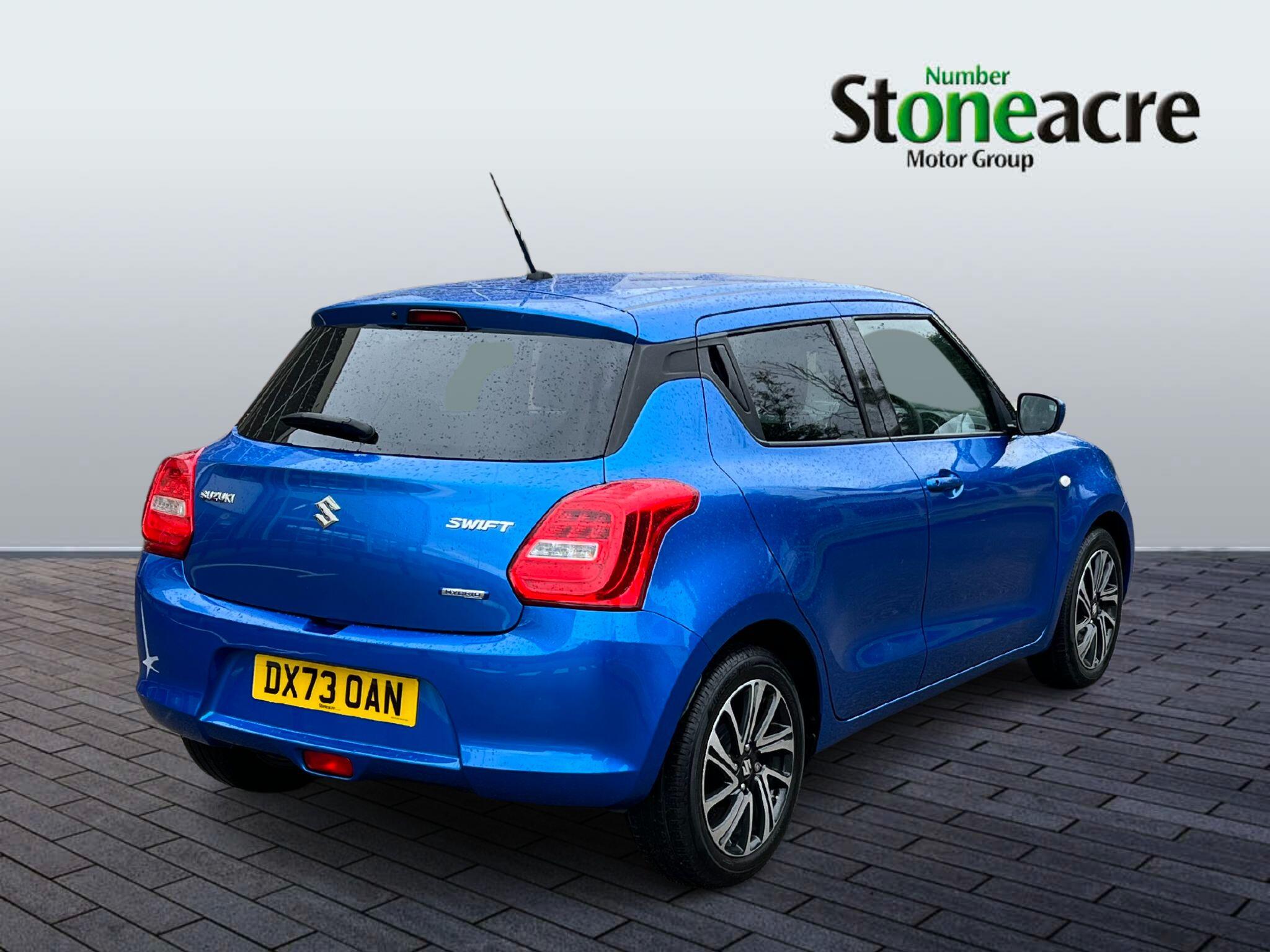 Suzuki Swift 1.2 Dualjet 83 12V Hybrid SZ-L 5dr DX73OAN Image 3