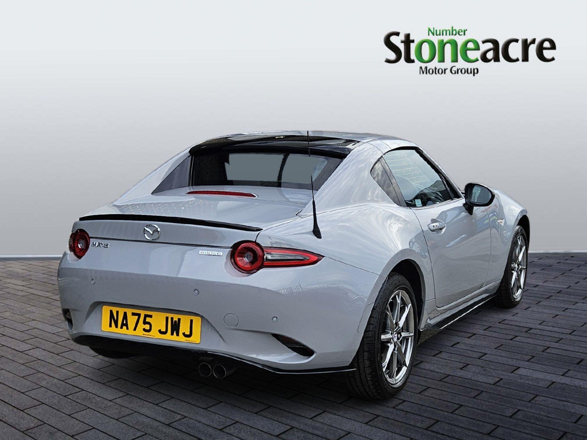 Mazda MX-5 RF Image 3