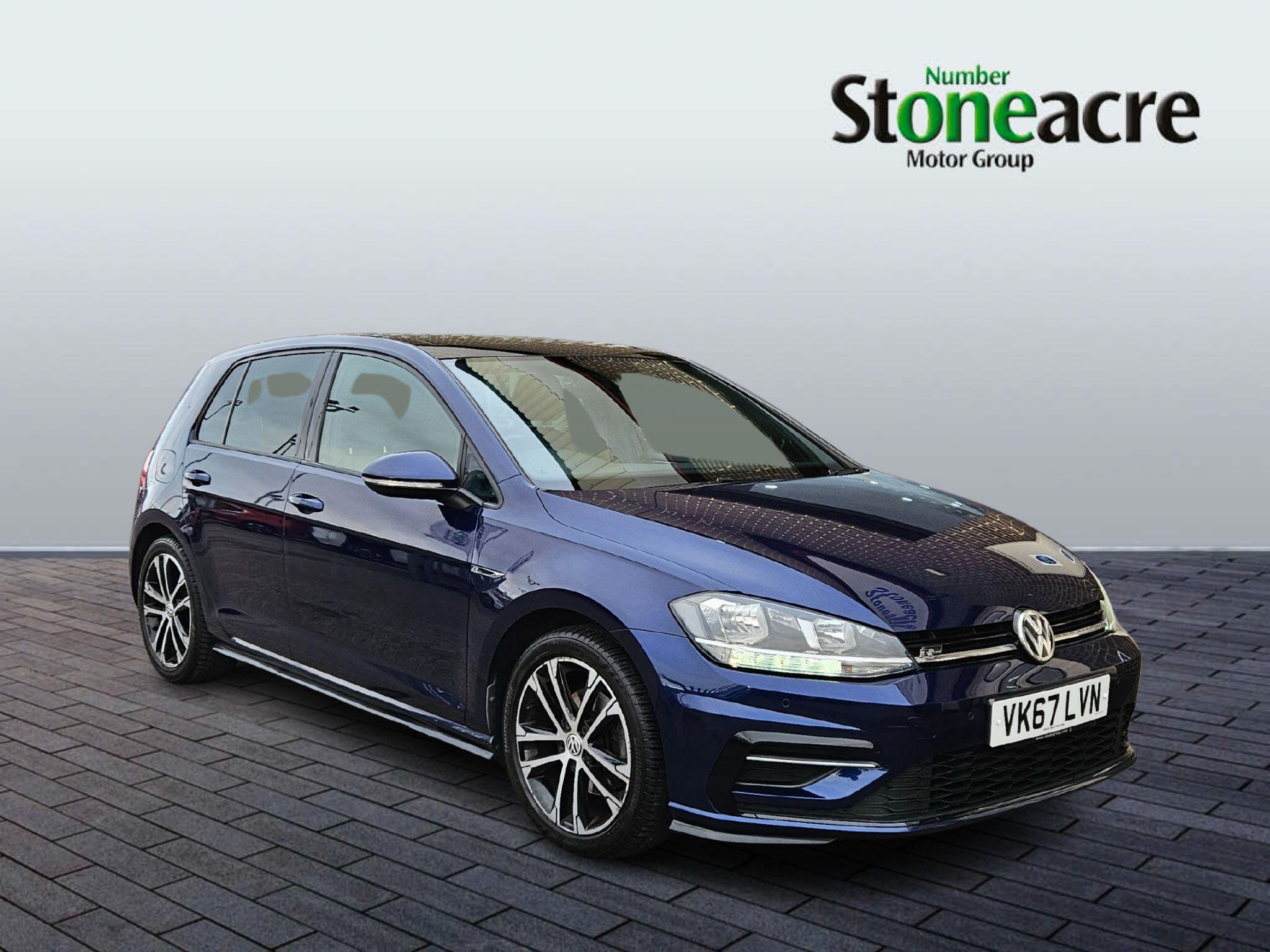 Volkswagen Golf 1.5 TSI EVO R-Line DSG Euro 6 (s/s) 5dr VK67LVN Image 1