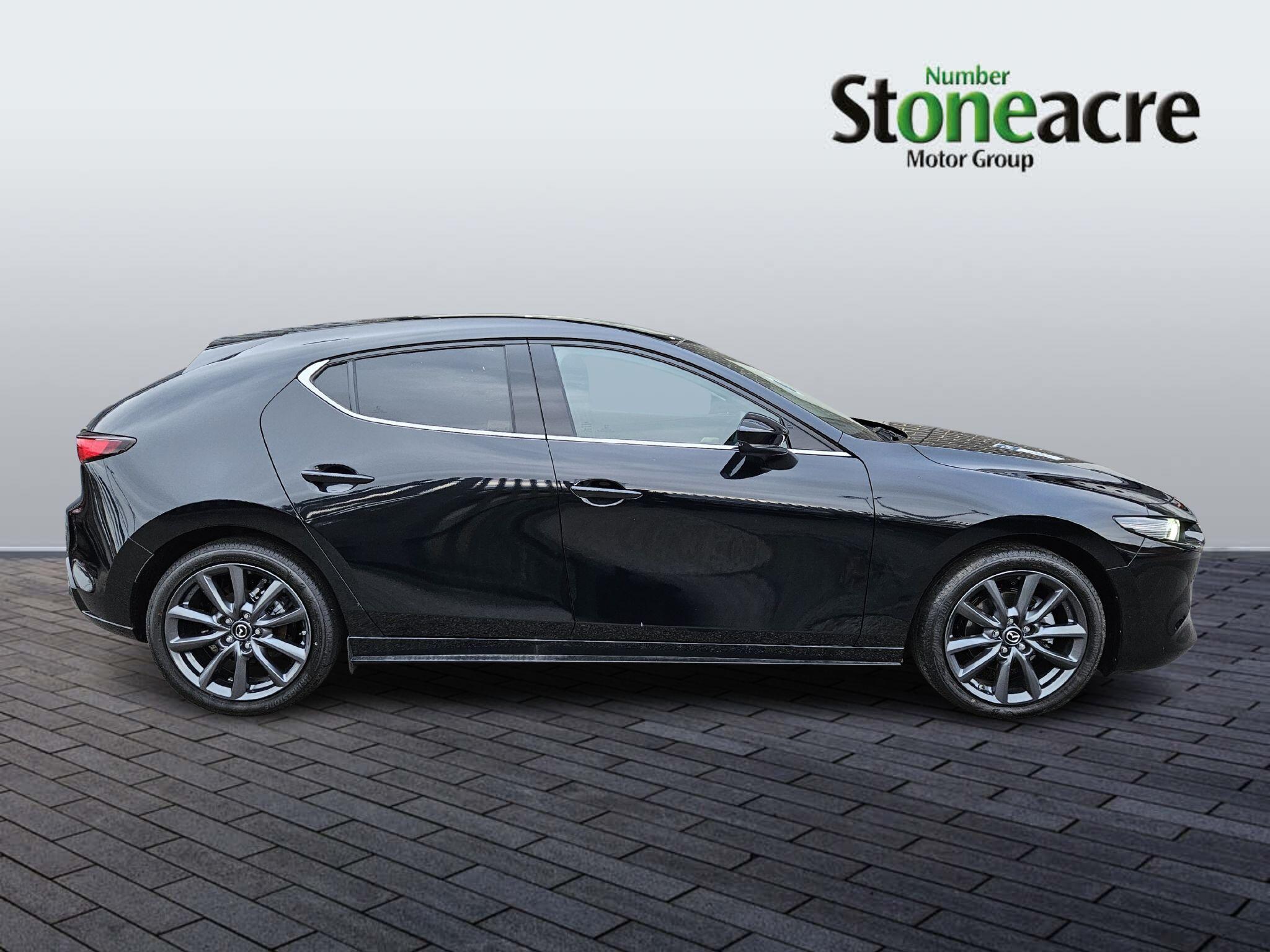 Mazda 3 2.5 e-SKYACTIV-G MHEV Exclusive-Line Euro 6 (s/s) 5dr NA75RTV Image 2
