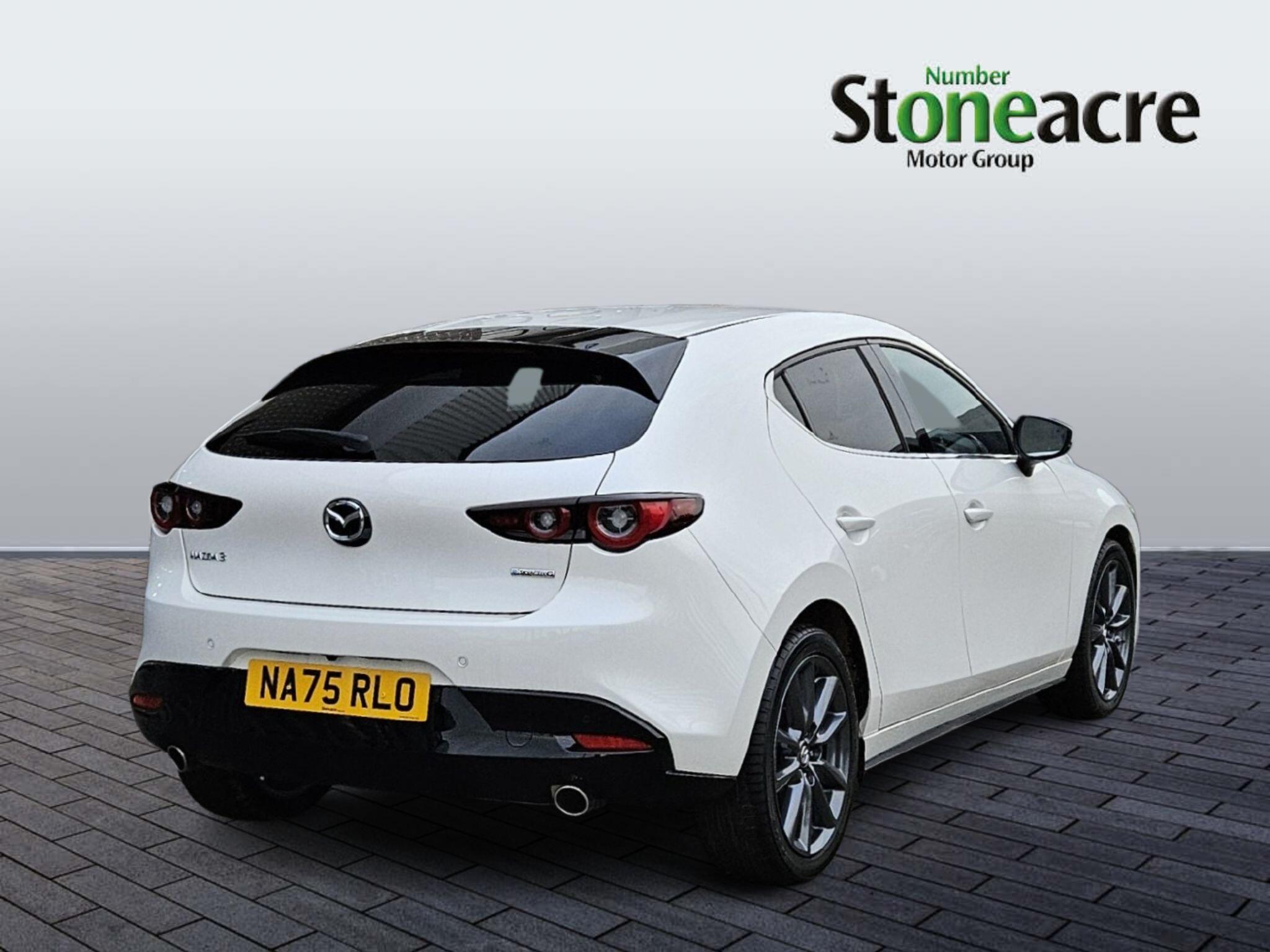 Mazda 3 2.5 e-SKYACTIV-G MHEV Exclusive-Line Euro 6 (s/s) 5dr NA75RLO Image 3