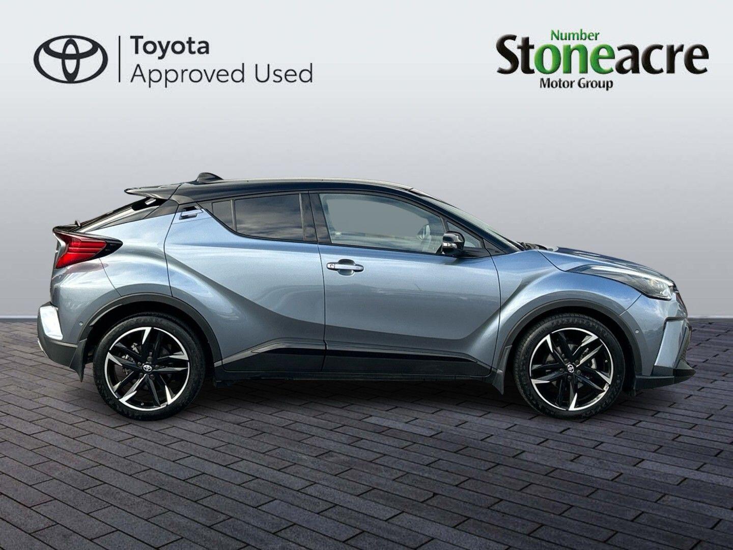 Toyota C-HR Self-Charging Hybrid Image 2