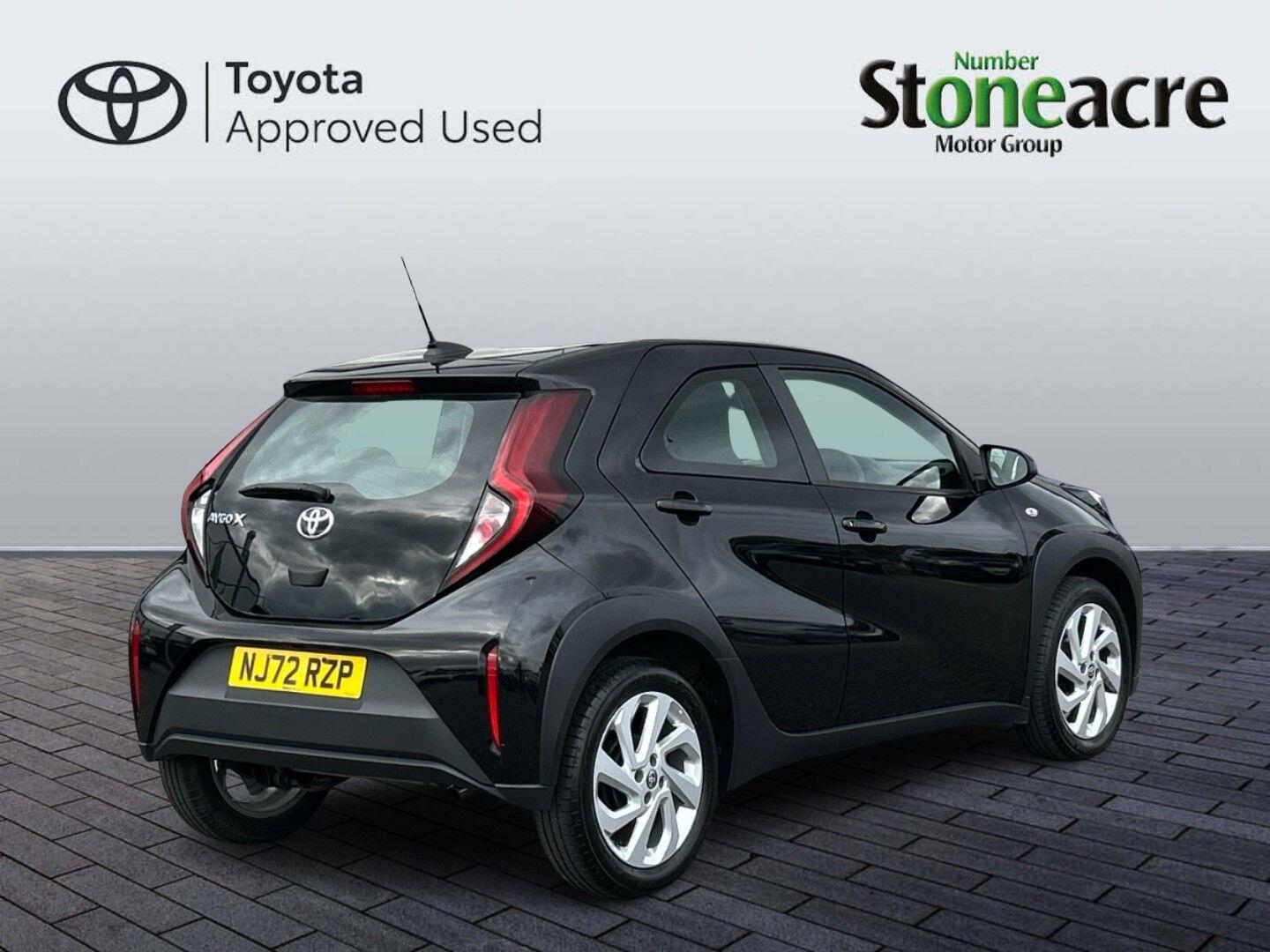 Toyota Aygo X 1.0 VVT-i Pure 5dr NJ72RZP Image 3