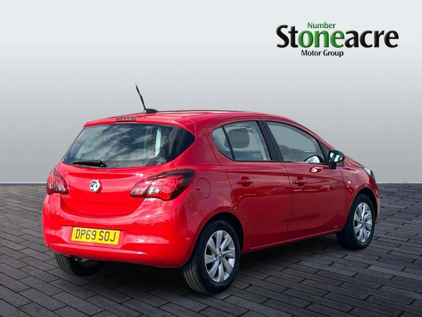 Vauxhall Corsa 1.4i Design Euro 6 (s/s) 5dr DP69SOJ Image 3