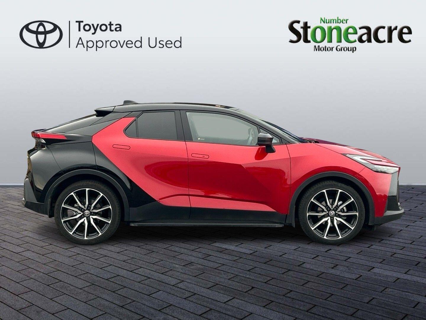 Toyota C-HR Self-Charging Hybrid Image 2