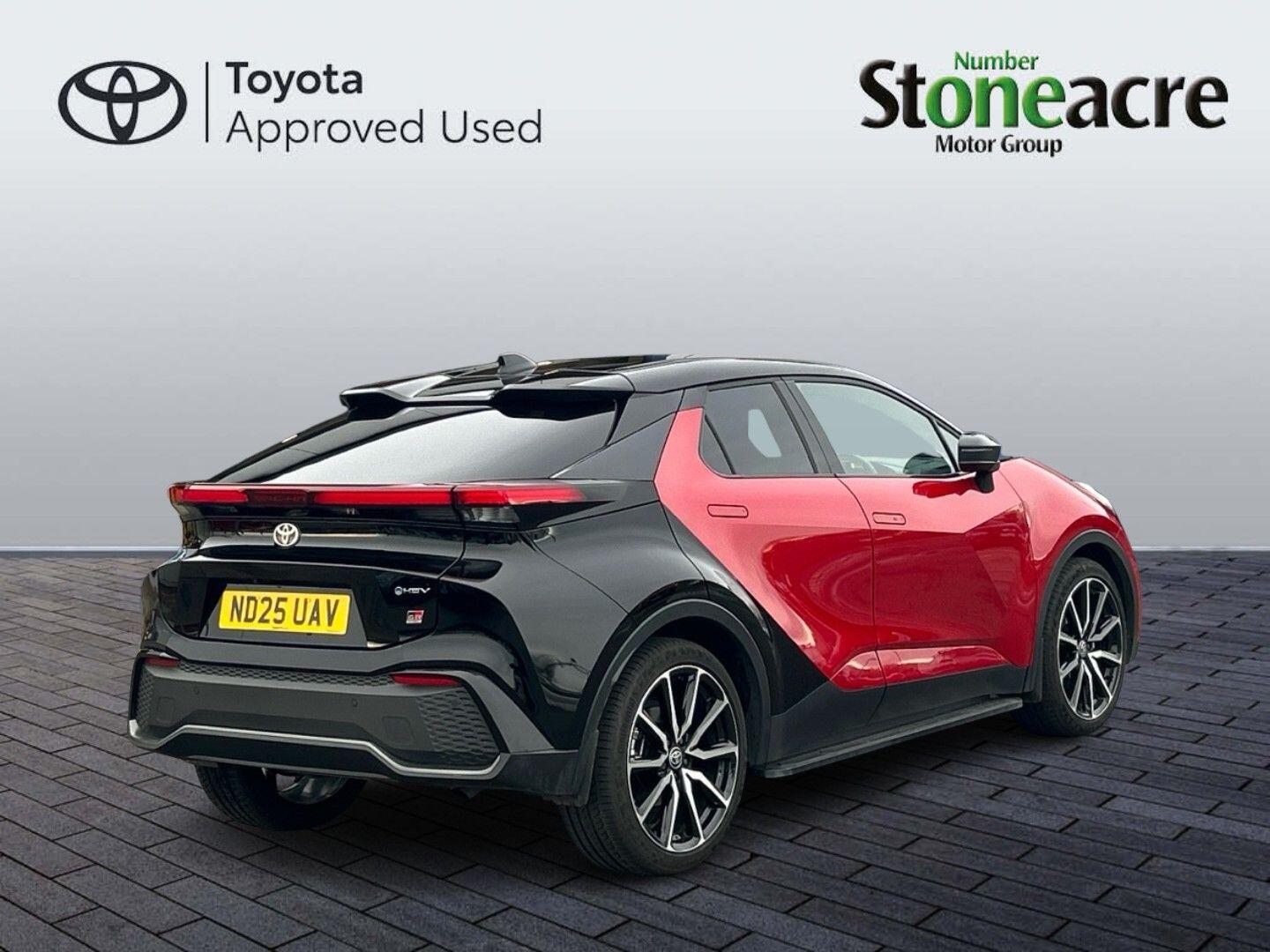 Toyota C-HR Self-Charging Hybrid Image 3