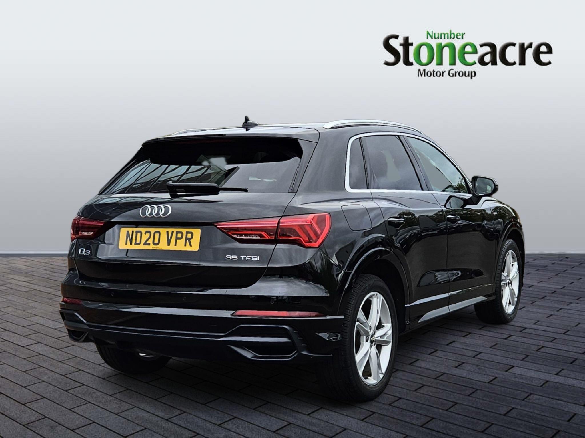 Audi Q3 1.5 TFSI CoD 35 S line S Tronic Euro 6 (s/s) 5dr ND20VPR Image 3