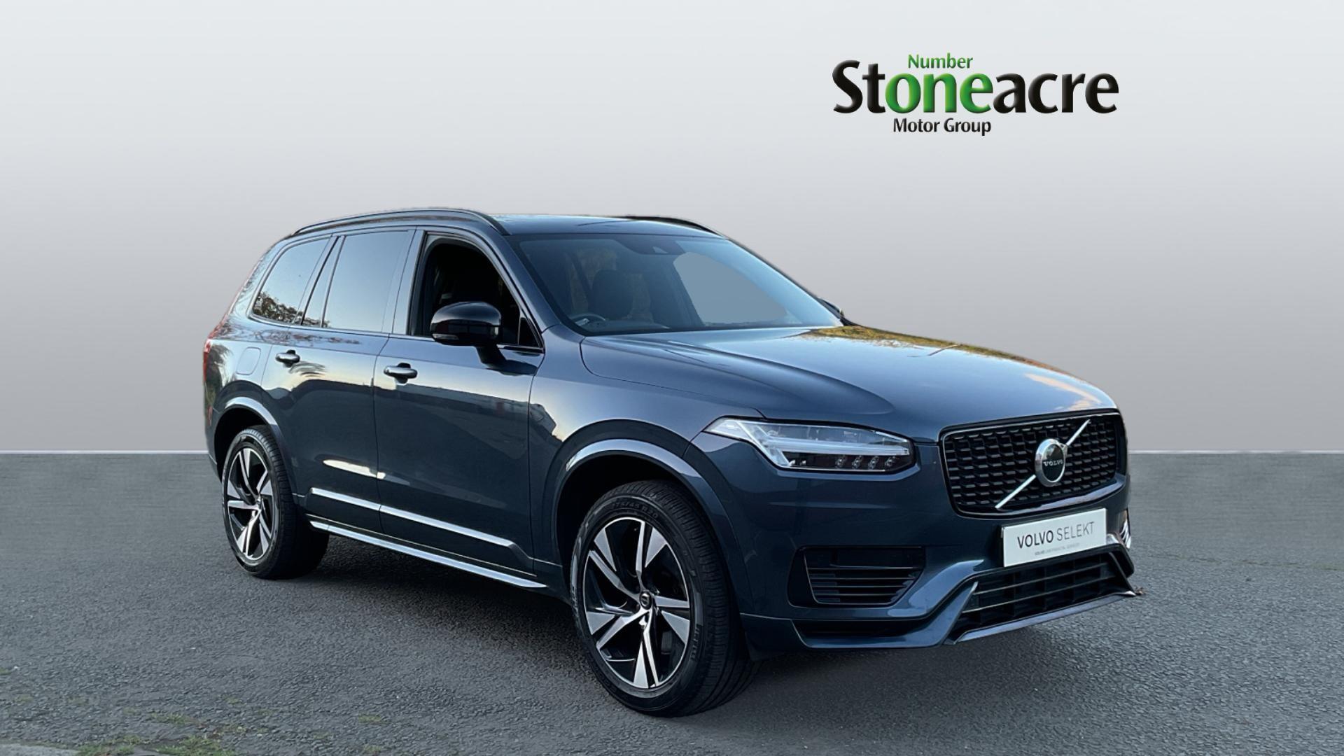 Volvo XC90 Recharge R-Design, T8 AWD plug-in hybrid, Seven individual seats YP71FPV Image 1