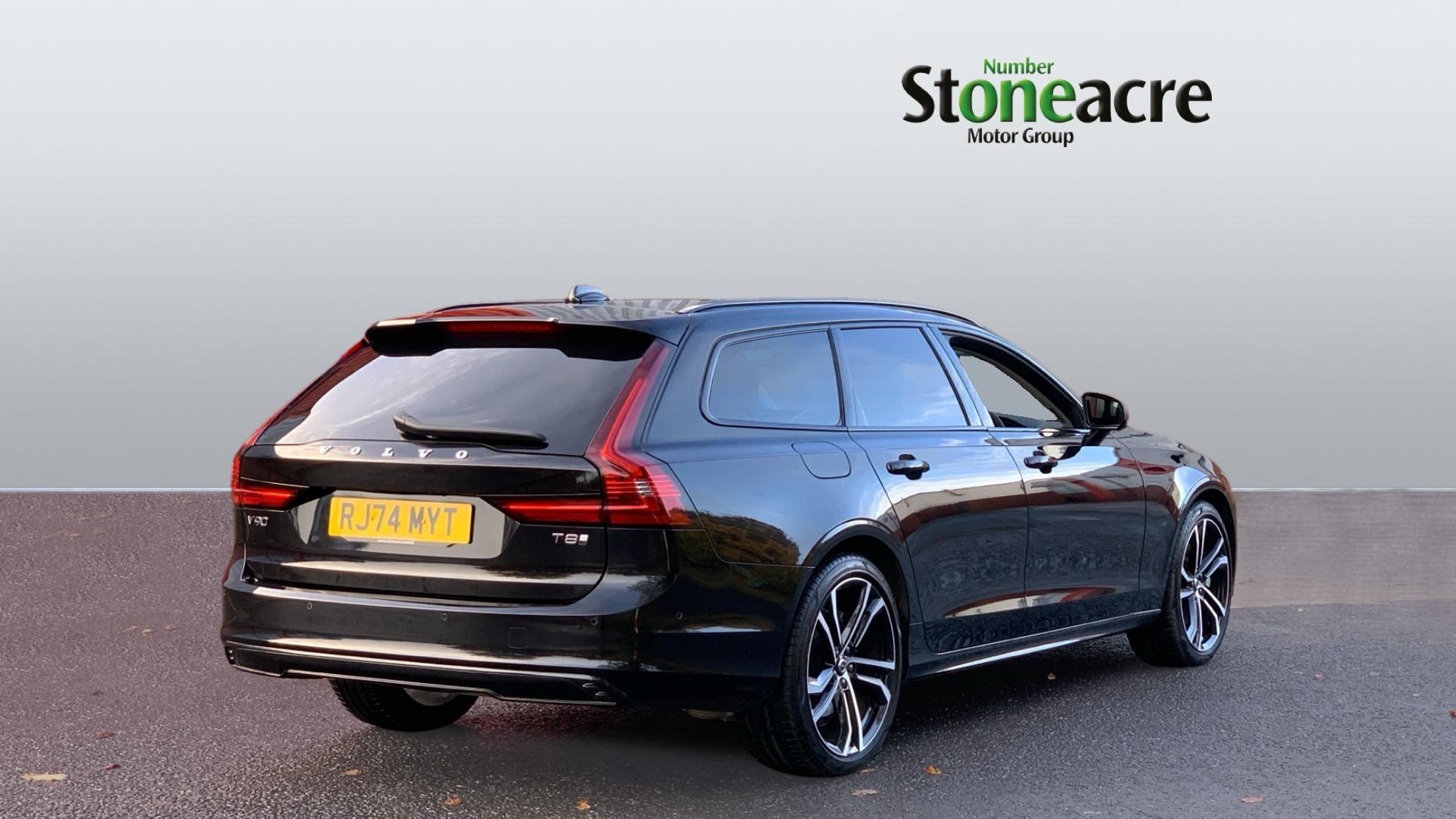 Volvo V90 Plug-In Hybrid 2.0h T8 18.8kWh Ultra Auto AWD Euro 6 (s/s) 5dr RJ74MYT Image 2