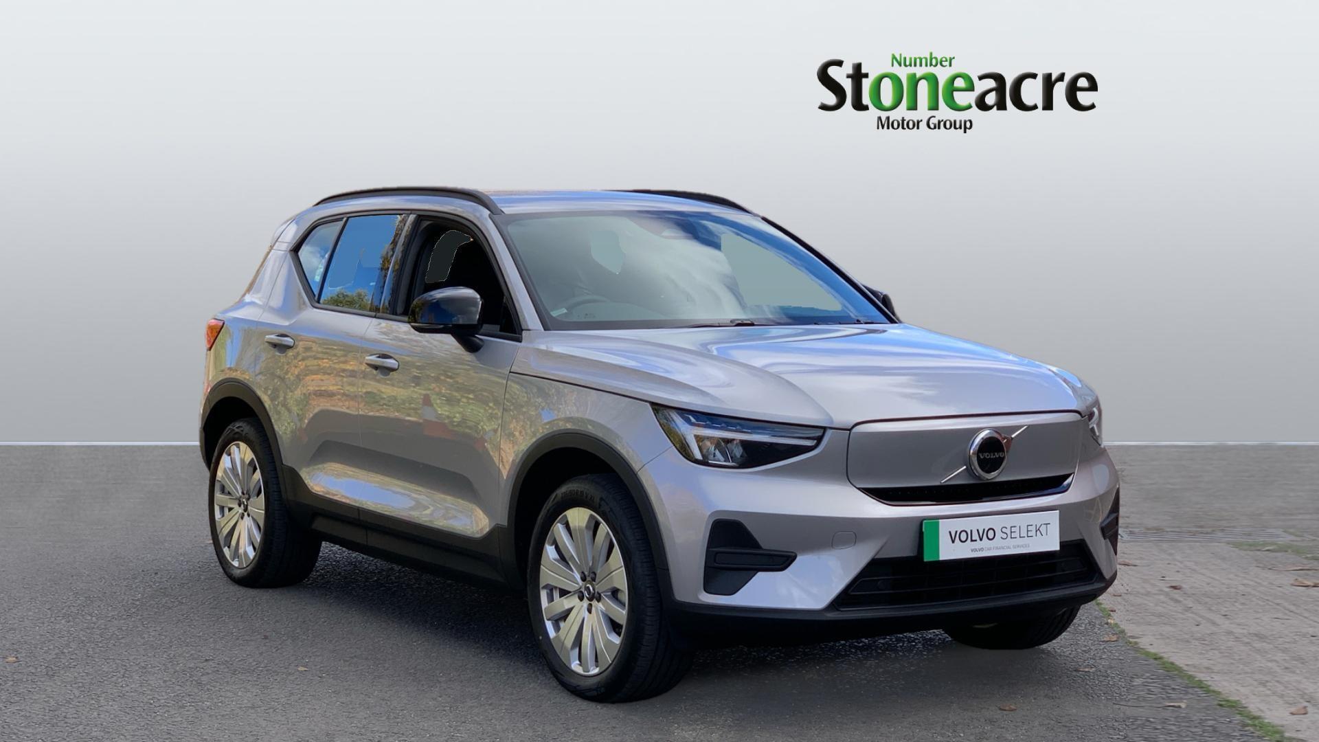 Volvo EX40 Single Motor Extended Range 78kWh Core Auto 5dr NA75HDV Image 1