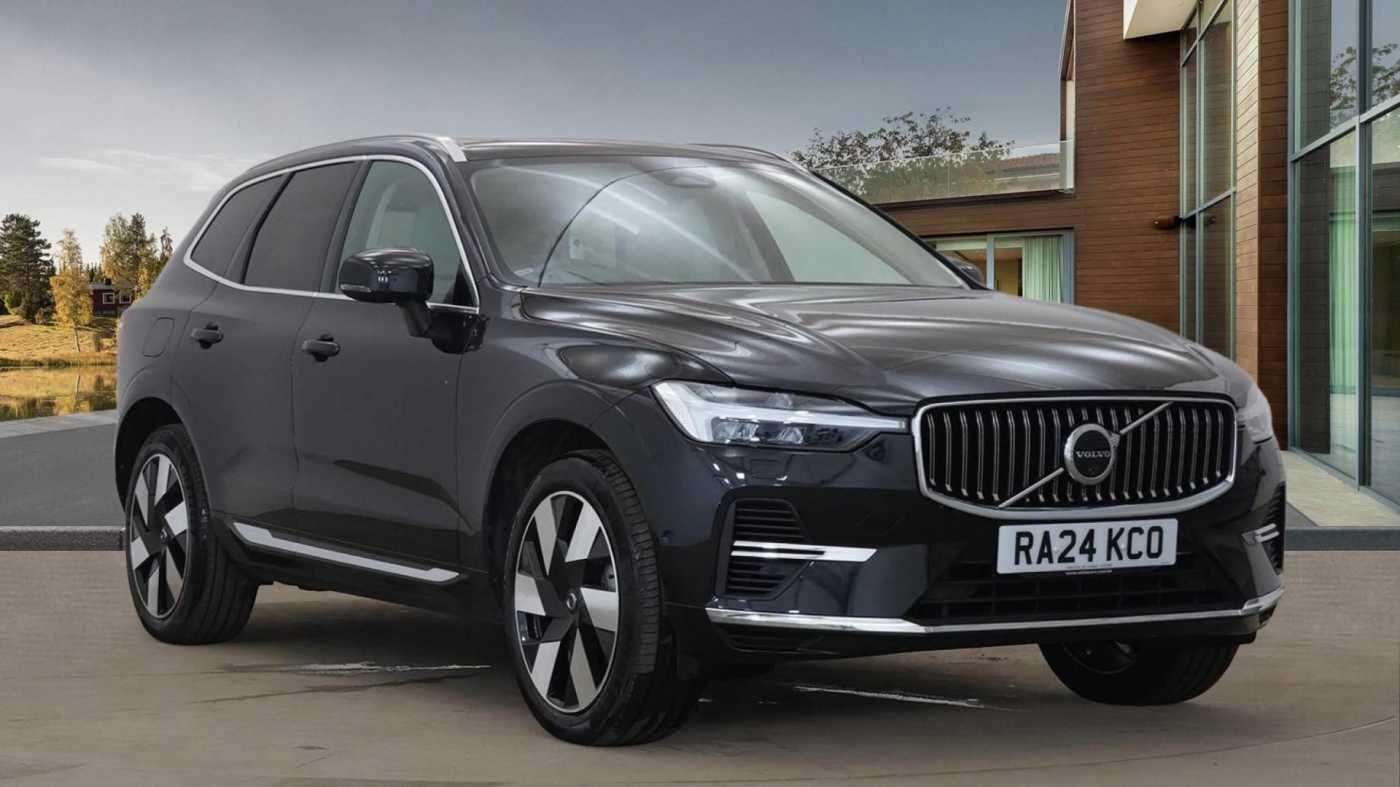 Volvo XC60 2.0h T8 18.8kWh Ultra Bright Auto AWD Euro 6 (s/s) 5dr RA24KCO Image 1