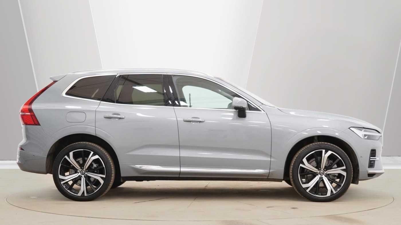 Volvo XC60 Recharge 2.0 T8 [455] RC PHEV Ultimate Dark 5dr AWD Gtron KN24CVV Image 2