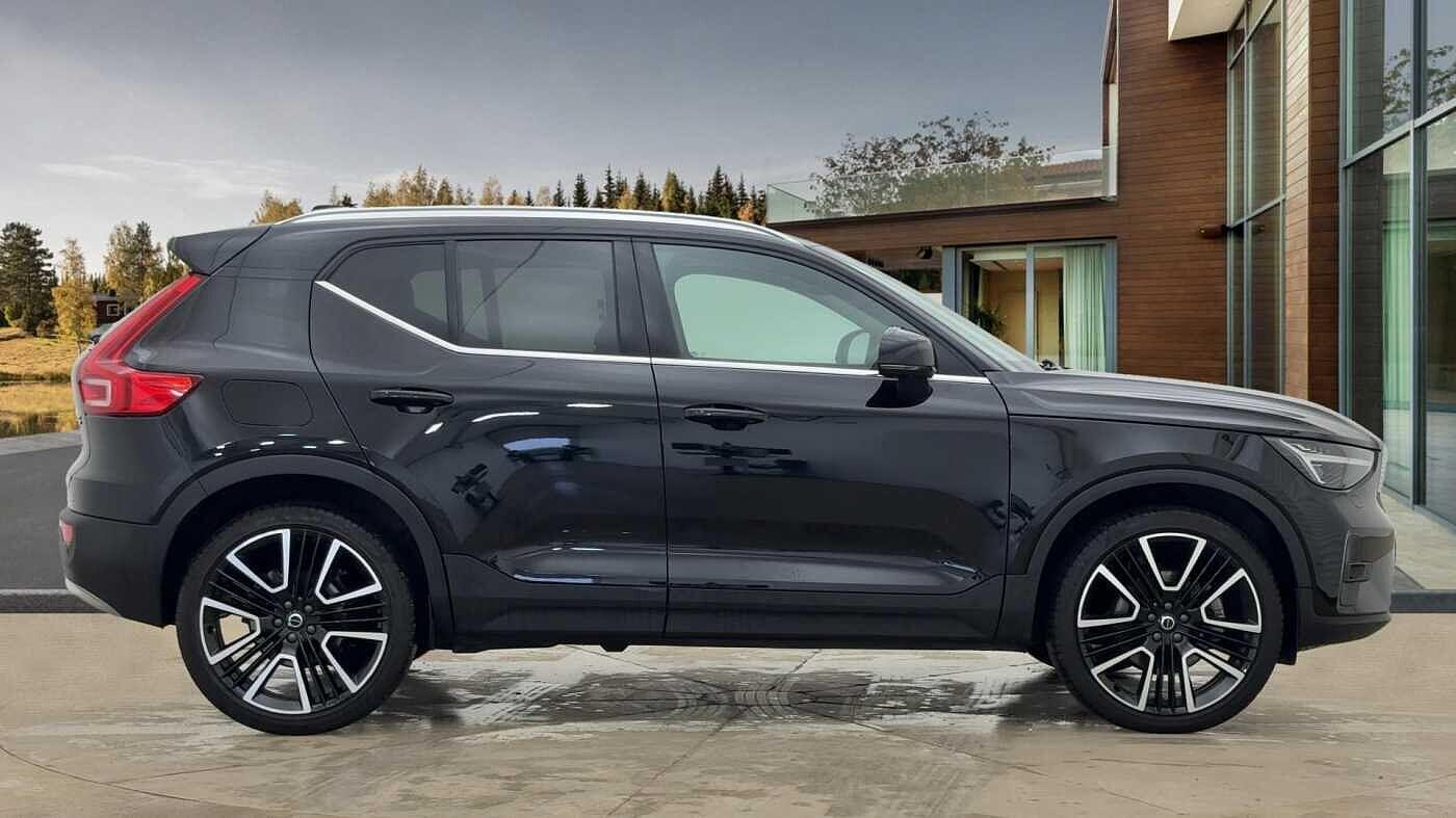 Volvo XC40 2.0 B3 MHEV Ultra Bright DCT Auto Euro 6 (s/s) 5dr OY25XSO Image 2
