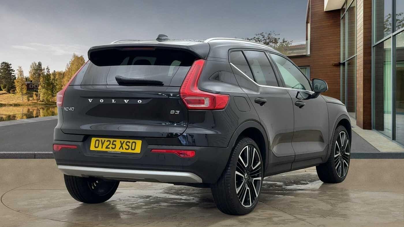 Volvo XC40 2.0 B3 MHEV Ultra Bright DCT Auto Euro 6 (s/s) 5dr OY25XSO Image 3