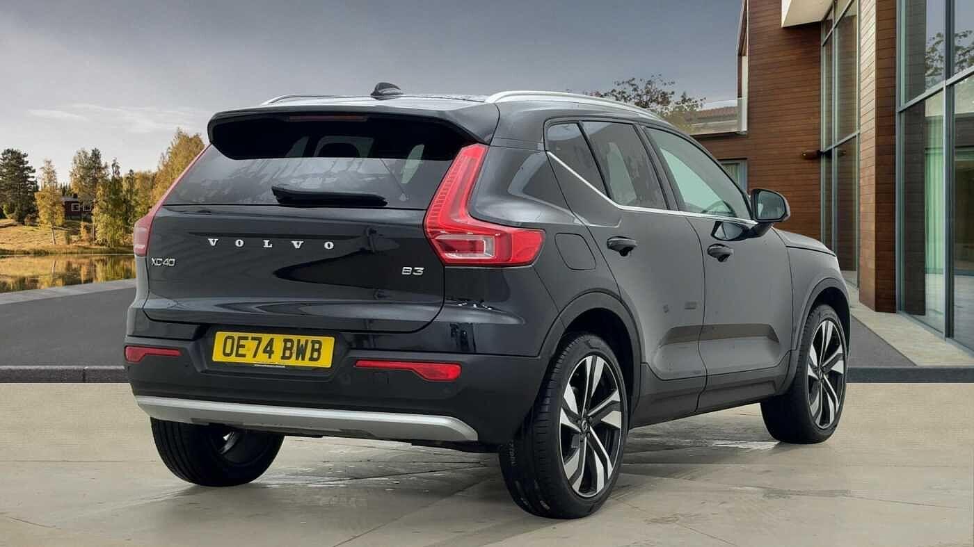 Volvo XC40 2.0 B3 MHEV Ultra Bright DCT Auto Euro 6 (s/s) 5dr OE74BWB Image 3