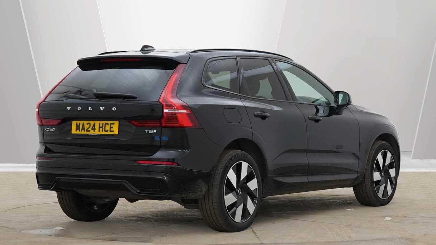 Volvo XC60 2.0h T8 18.8kWh Ultra Bright Auto AWD Euro 6 (s/s) 5dr MA24HCE Image 3