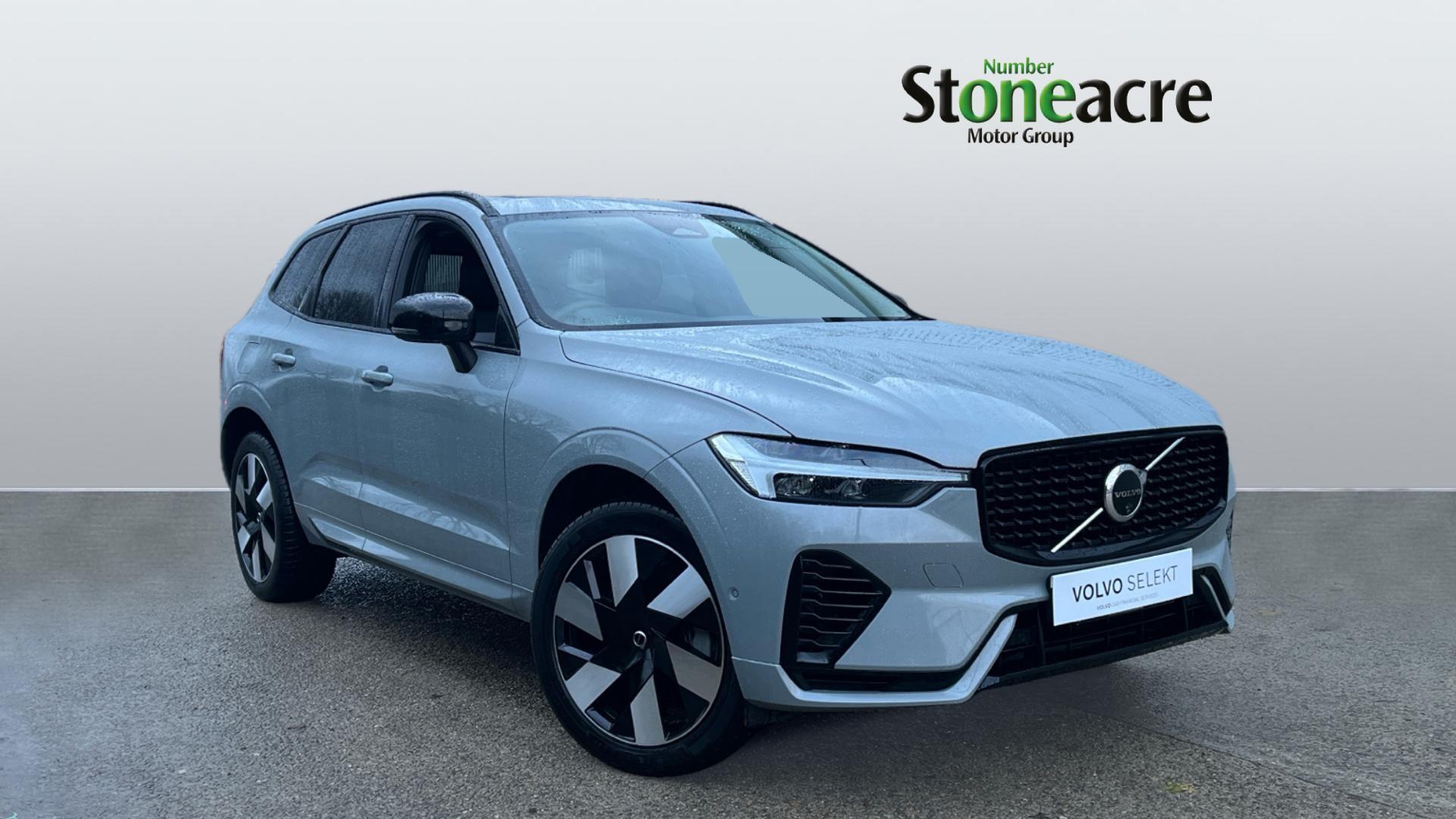 Volvo XC60 2.0h T6 18.8kWh Plus Auto AWD Euro 6 (s/s) 5dr FL25KVA Image 1