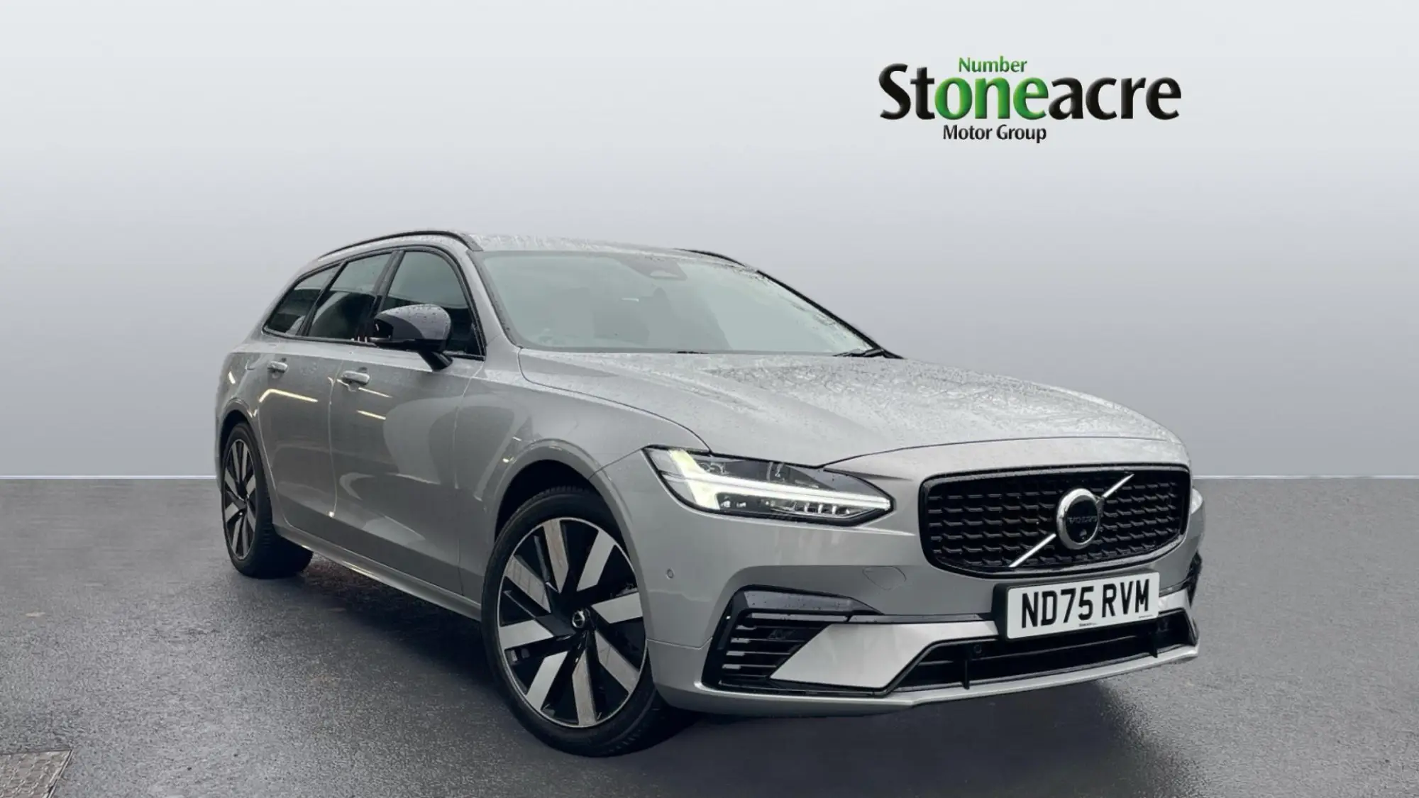 Volvo V90 Plug-In Hybrid 2.0h T6 18.8kWh Plus Auto AWD Euro 6 (s/s) 5dr ND75RVM Image 1