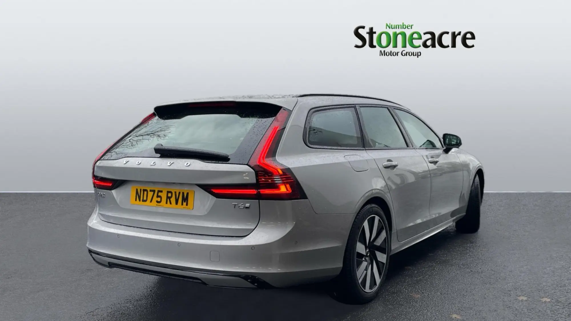 Volvo V90 Plug-In Hybrid 2.0h T6 18.8kWh Plus Auto AWD Euro 6 (s/s) 5dr ND75RVM Image 2