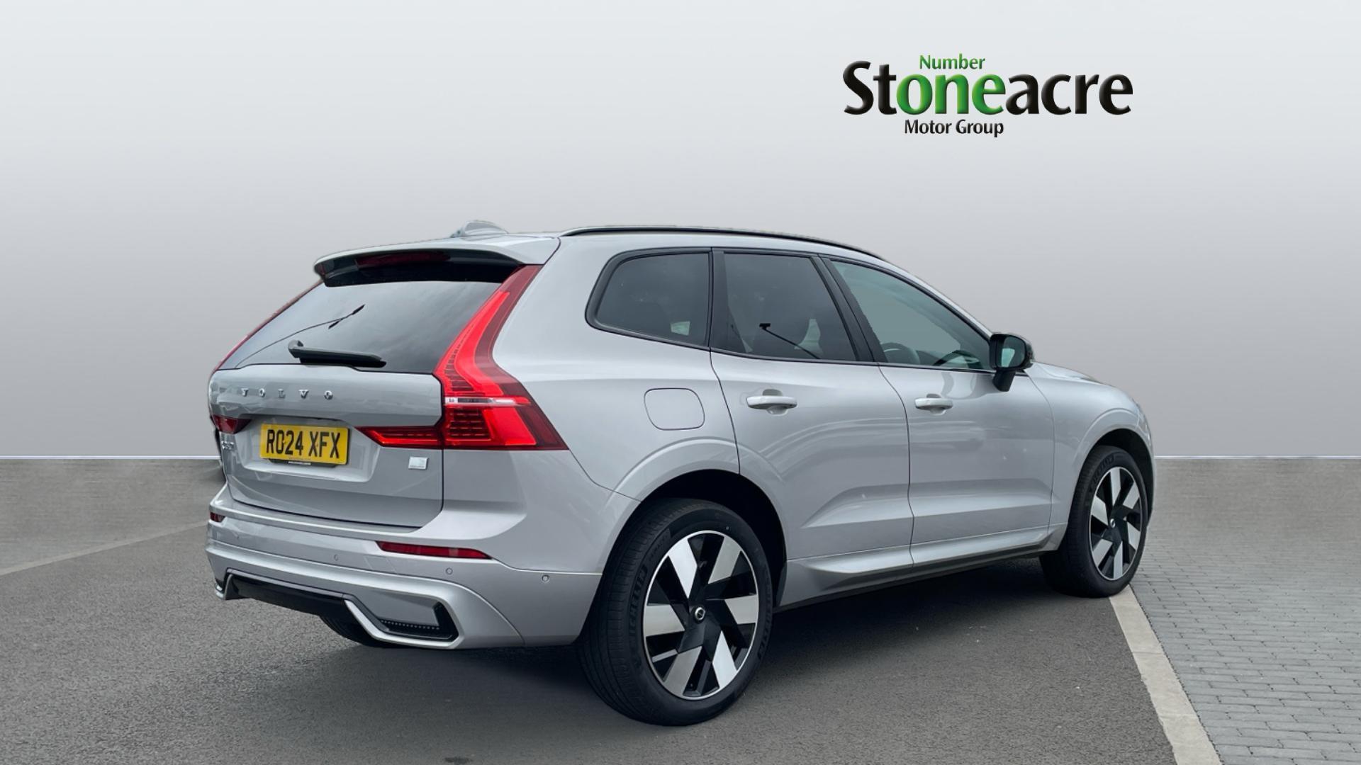 Volvo XC60 2.0h T6 18.8kWh Plus Auto AWD Euro 6 (s/s) 5dr RO24XFX Image 2