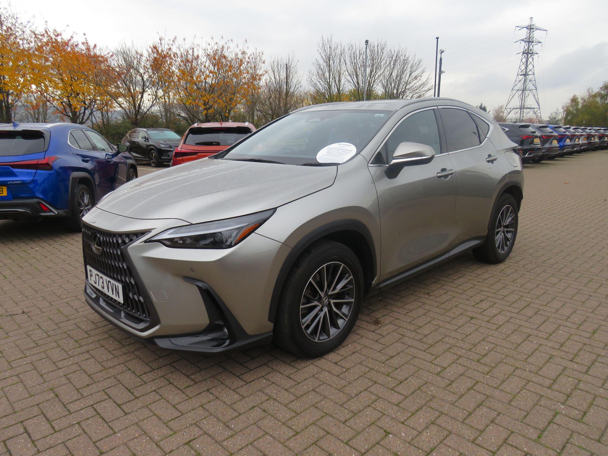 Lexus NX Plug-in Hybrid 2.5 450h+ 18.1kWh Premium E-CVT 4WD Euro 6 (s/s) 5dr PJ73VVN Image 3