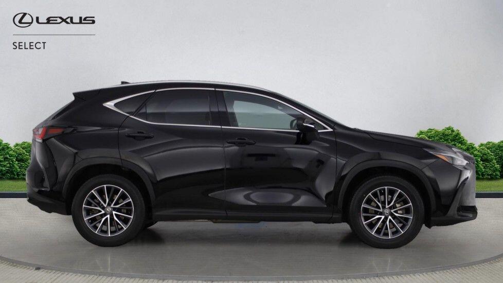 Lexus NX Self-Charging Hybrid 2.5 350h Premium E-CVT 4WD Euro 6 (s/s) 5dr LC22KRZ Image 2