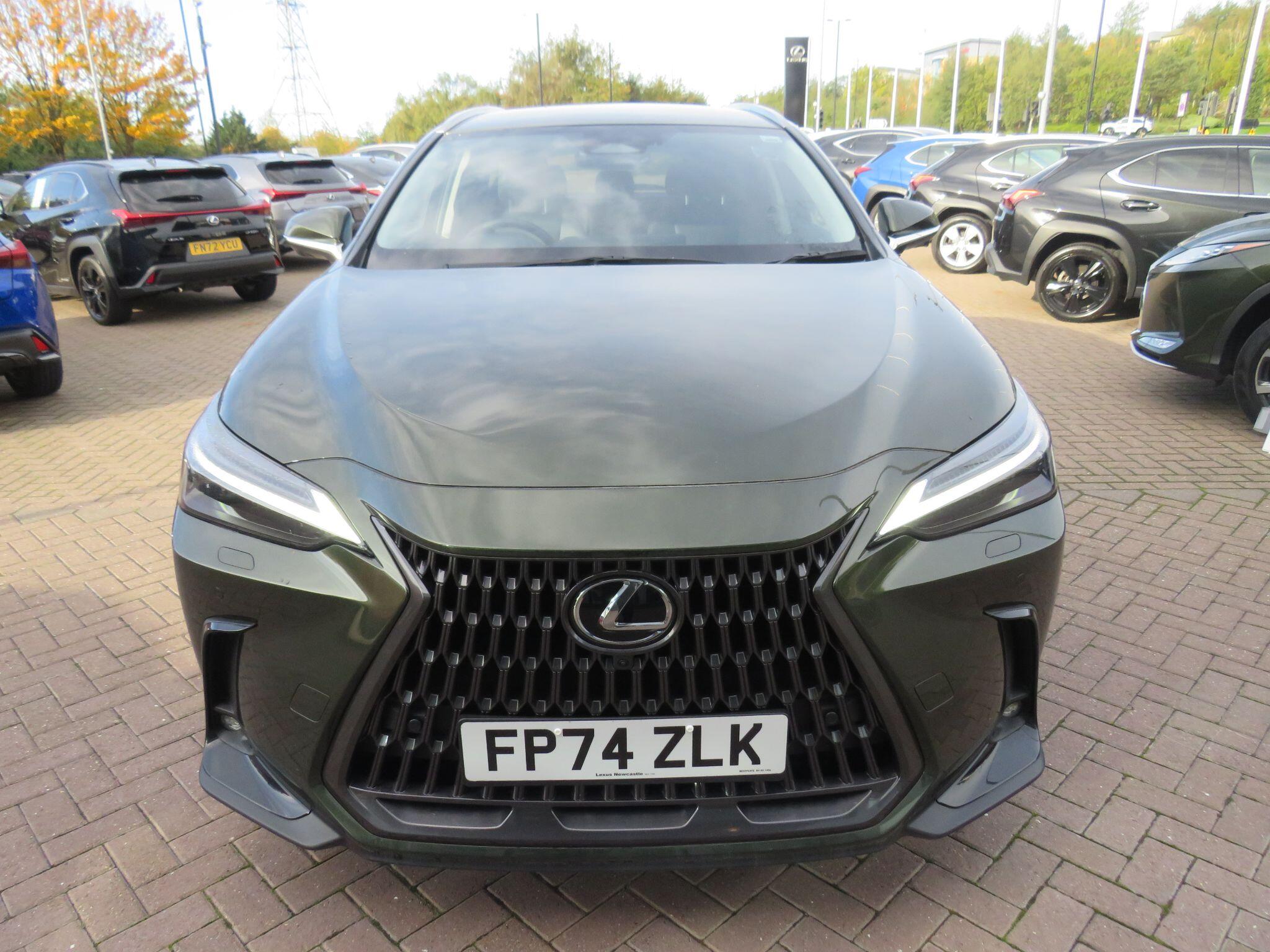 Lexus NX Plug-in Hybrid 2.5 450h+ 18.1kWh Premium Plus E-CVT 4WD Euro 6 (s/s) 5dr FP74ZLK Image 2