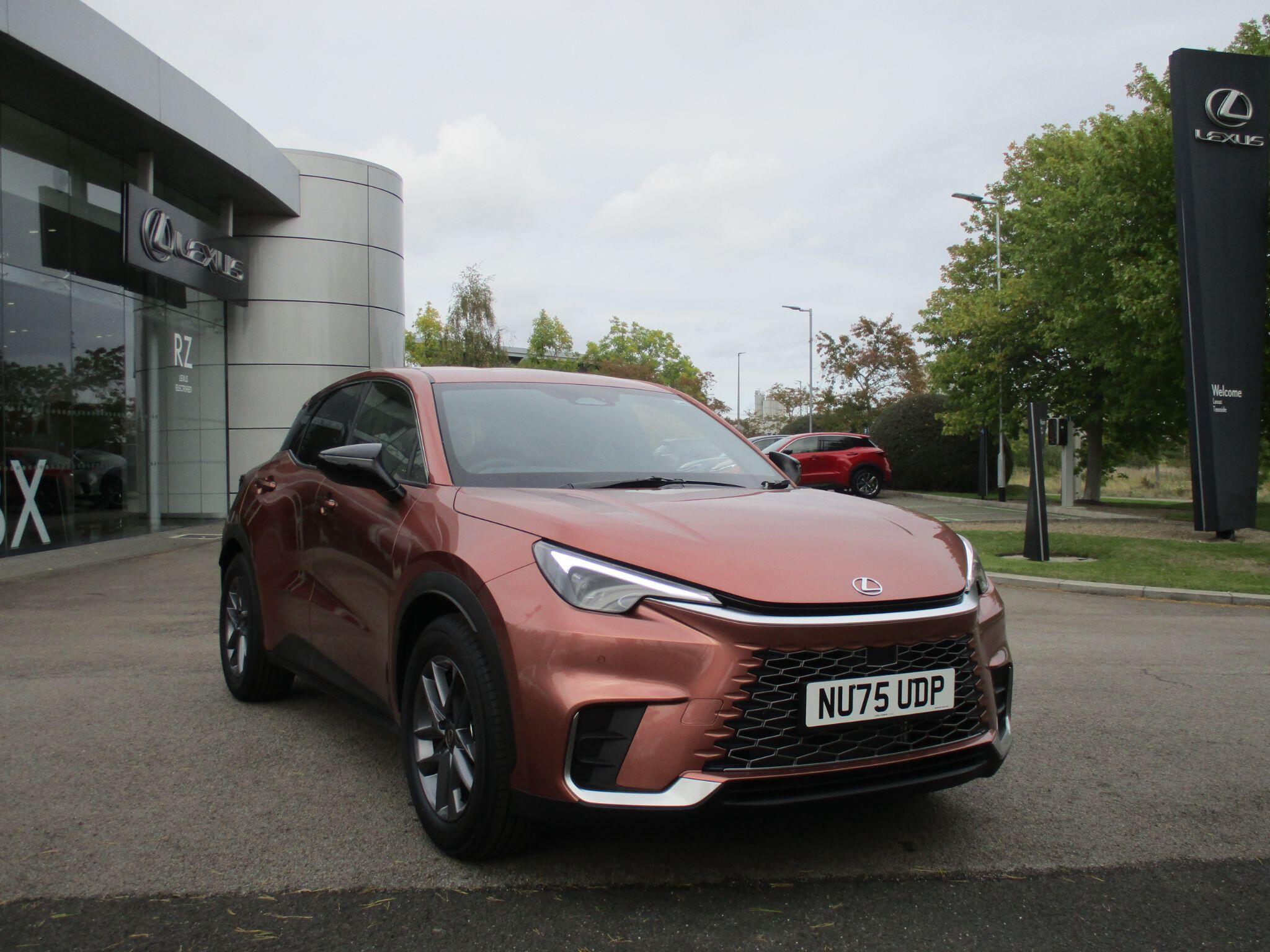 Lexus LBX 1.5 VVT-iE Premium E-CVT Euro 6 (s/s) 5dr NU75UDP Image 1