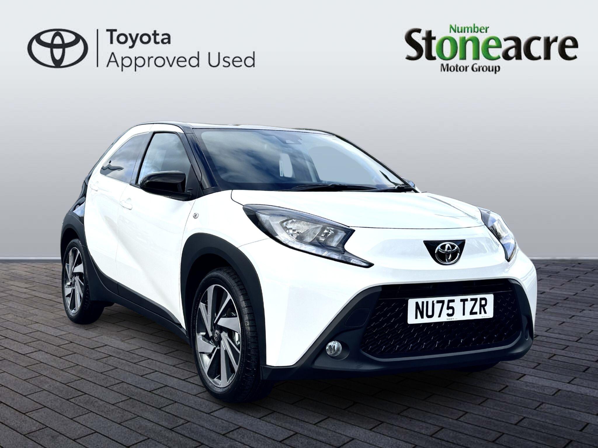 Toyota Aygo X 1.0 VVT-i Edge 5dr NU75TZR Image 1
