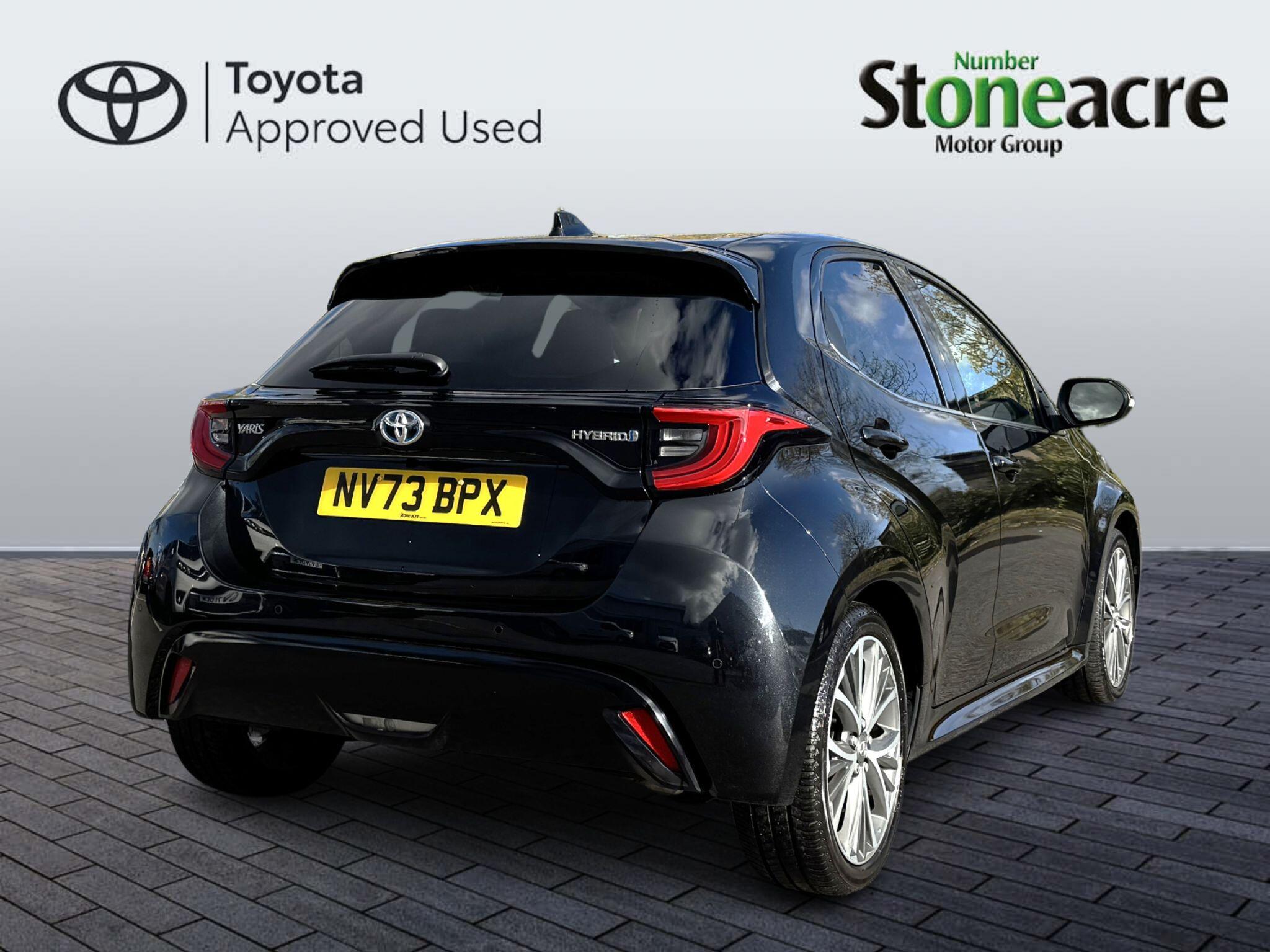 Toyota Yaris Image 3