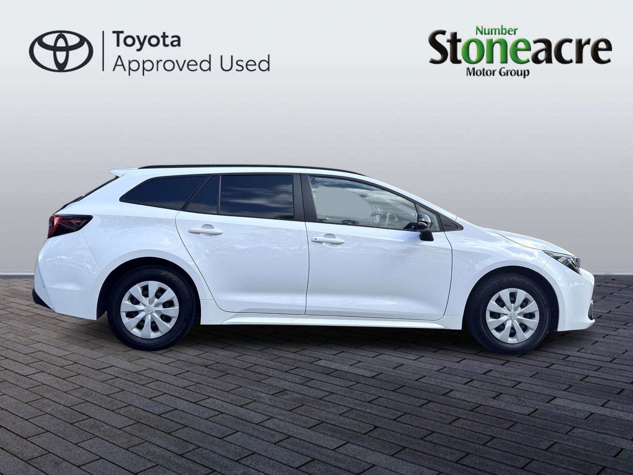 Toyota Corolla Commercial 1.8 VVT-h CVT Euro 6 (s/s) 5dr NU25FHC Image 2